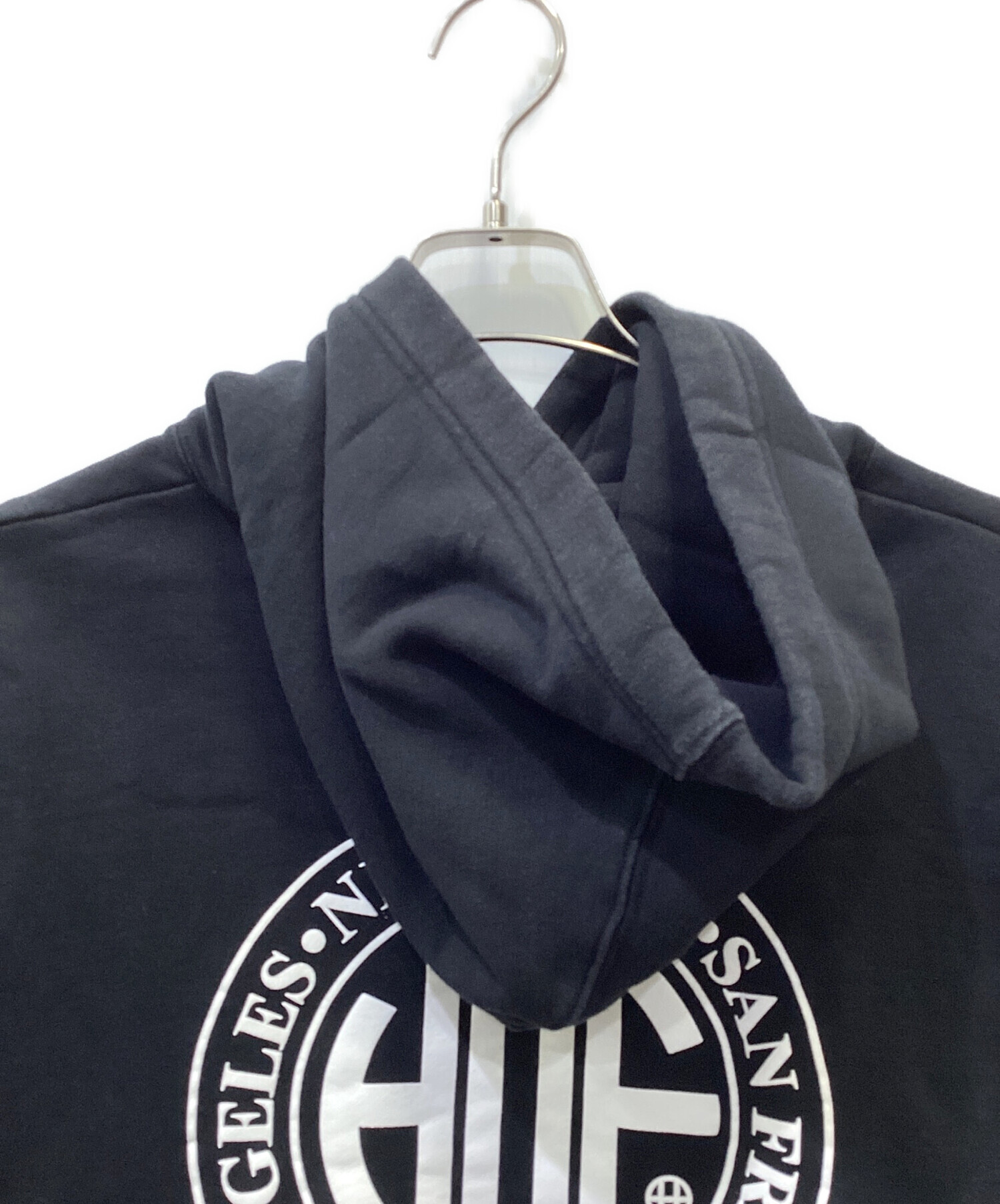中古・古着通販】HUF (ハフ) プルオーバーパーカー ブラック サイズ:L