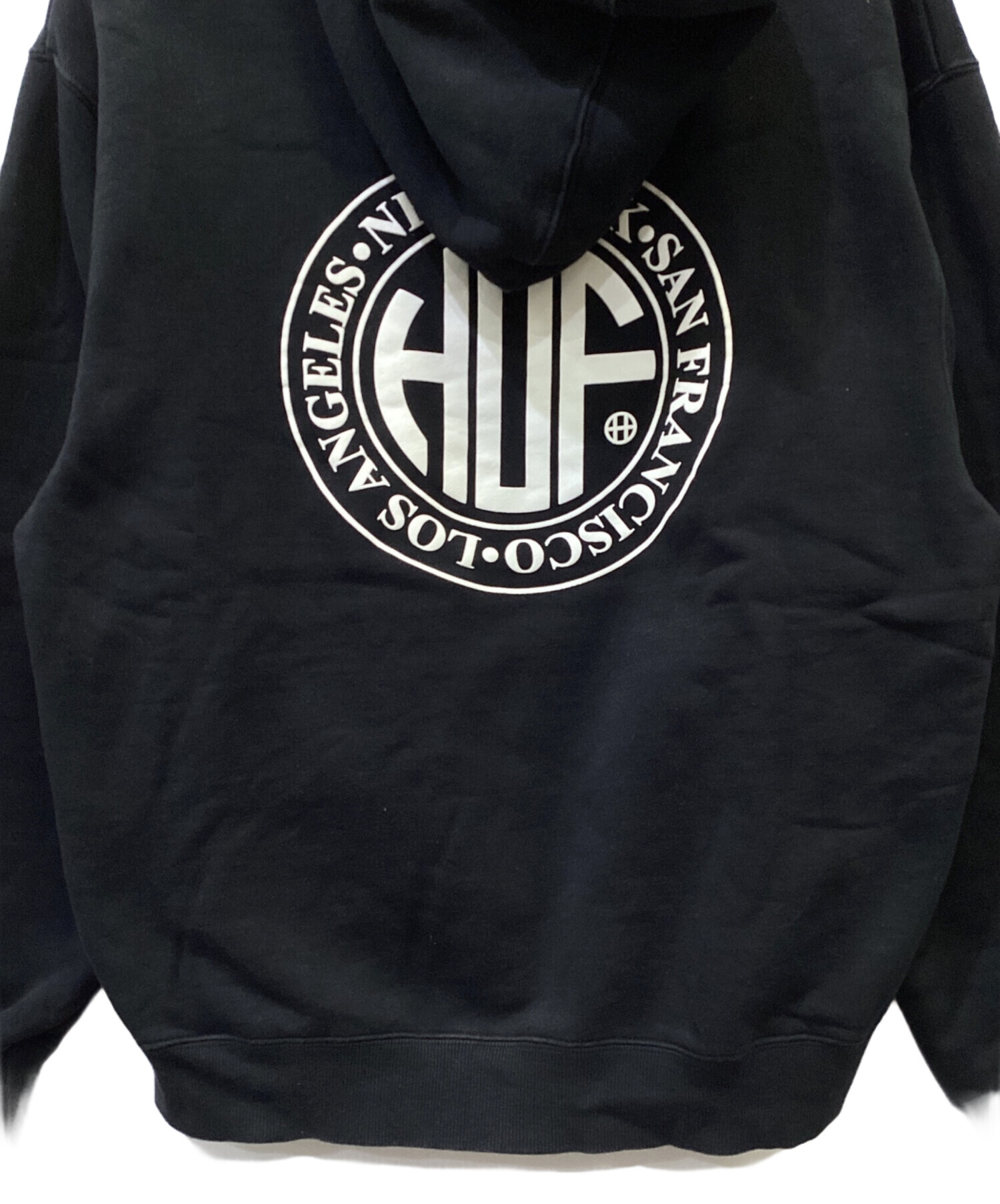 中古・古着通販】HUF (ハフ) プルオーバーパーカー ブラック サイズ:L
