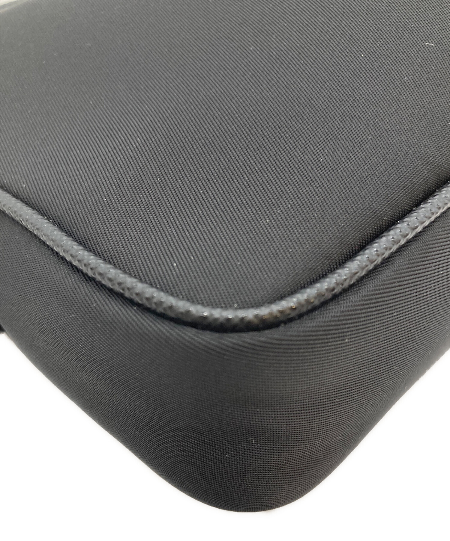 PRADA プラダ ショルダーバッグ 新品未使用 たま プラダ PRADA PRADA ショルダーバッグ 2VH170 OOO 9Z2 レザー （F0002