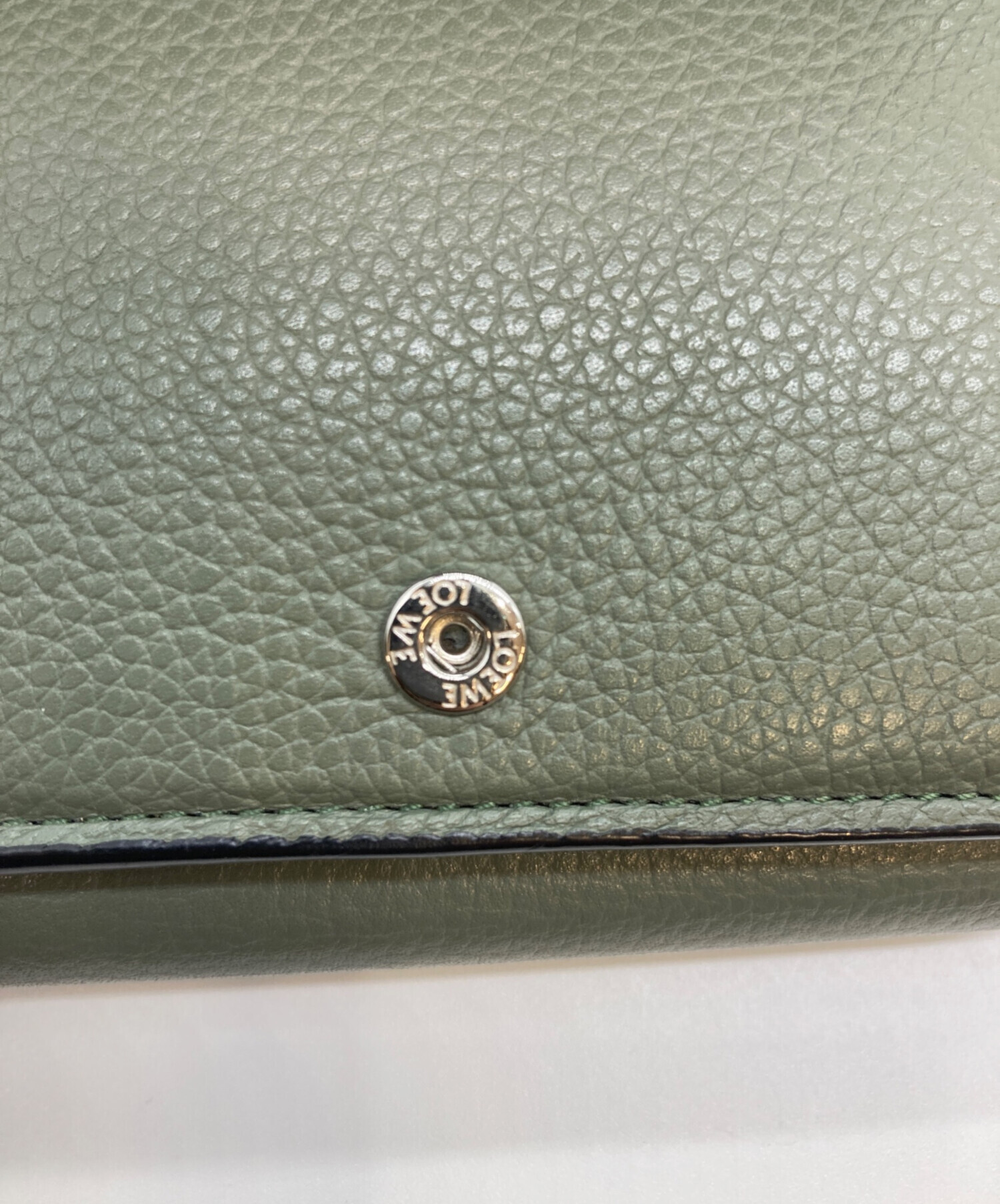 中古・古着通販】LOEWE (ロエベ) 3つ折り財布 グリーン｜ブランド