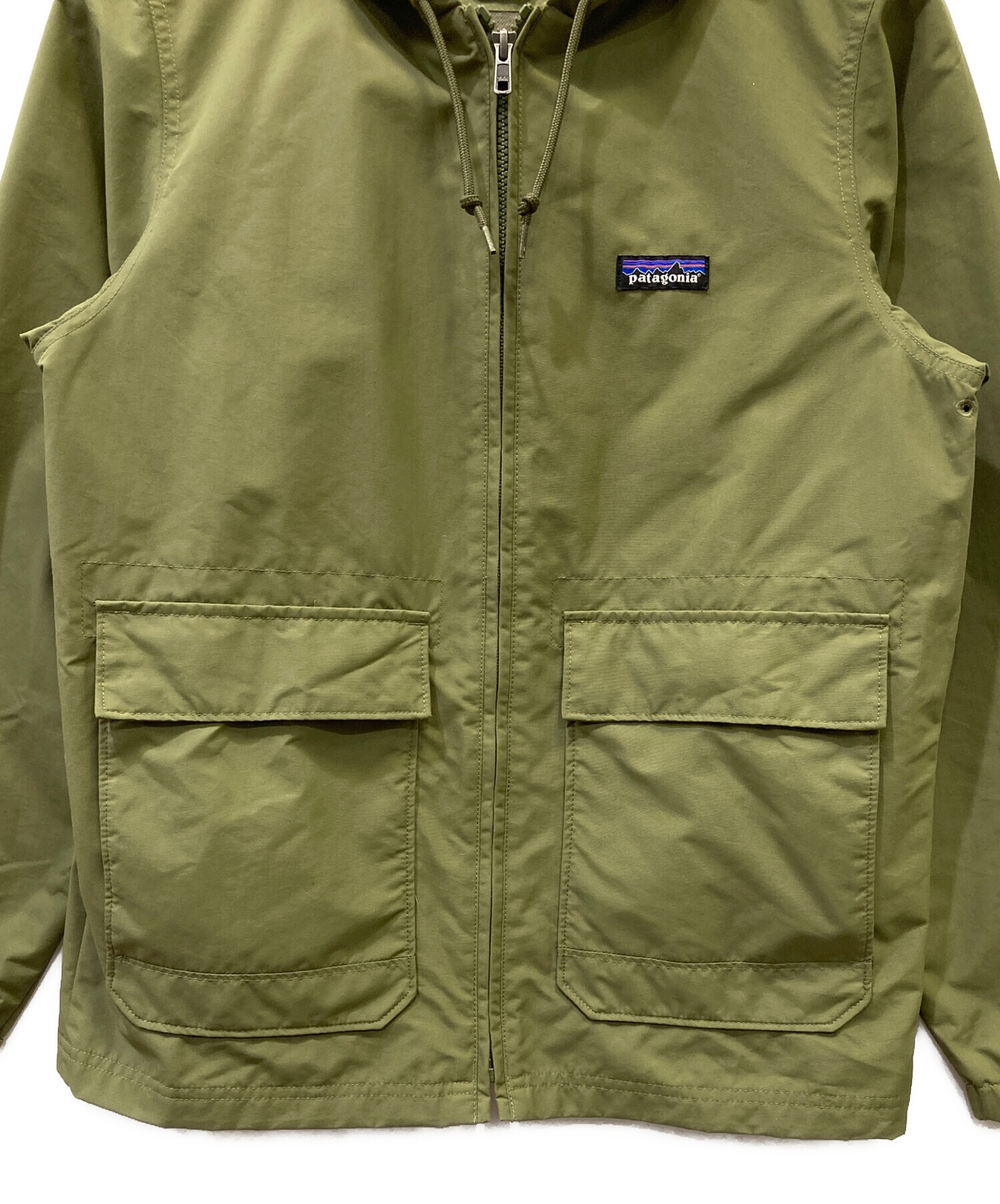 中古・古着通販】Patagonia (パタゴニア) マウンテンパーカー カーキ