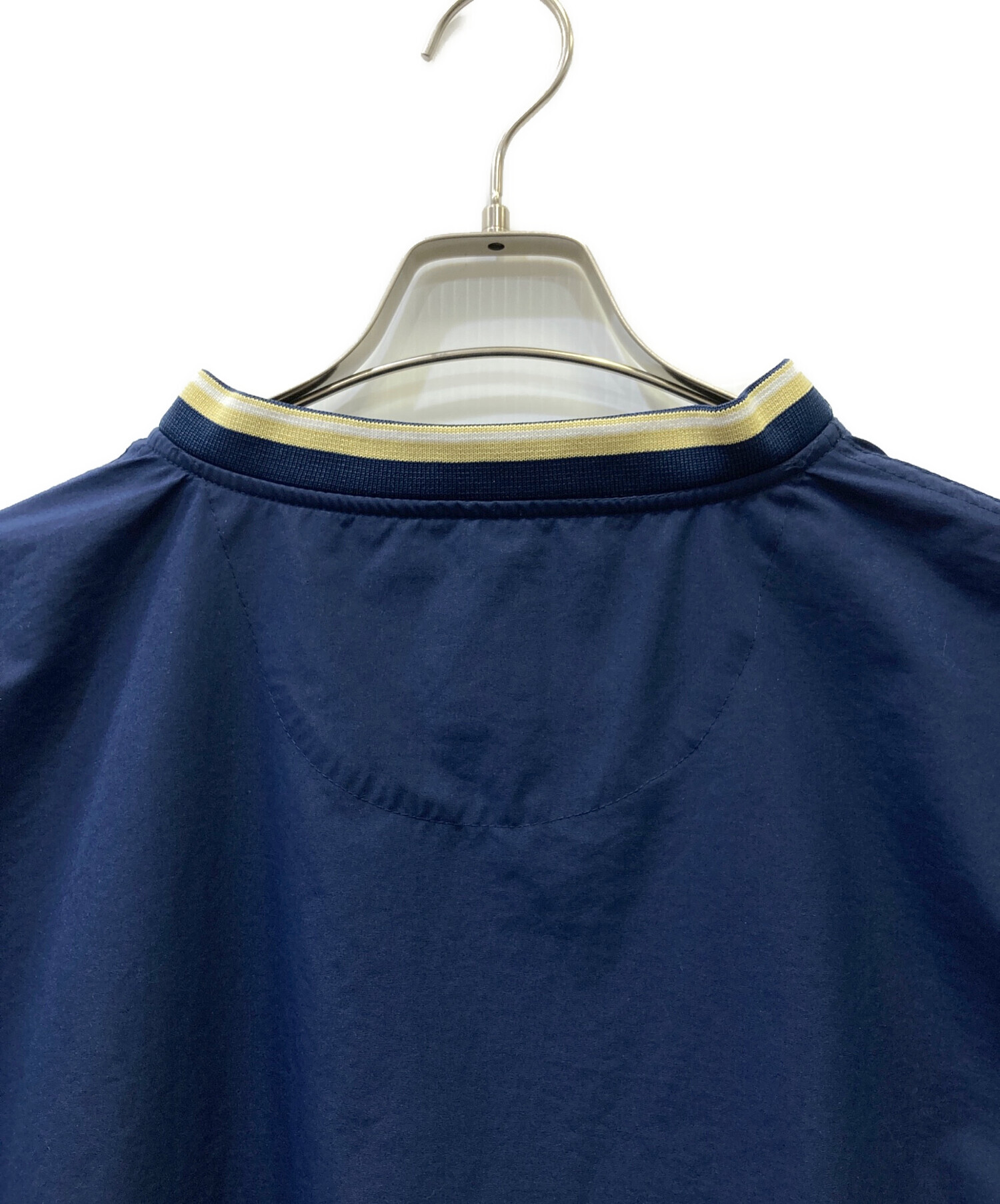 中古・古着通販】NIKE (ナイキ) カレッジロゴプルオーバー ネイビー