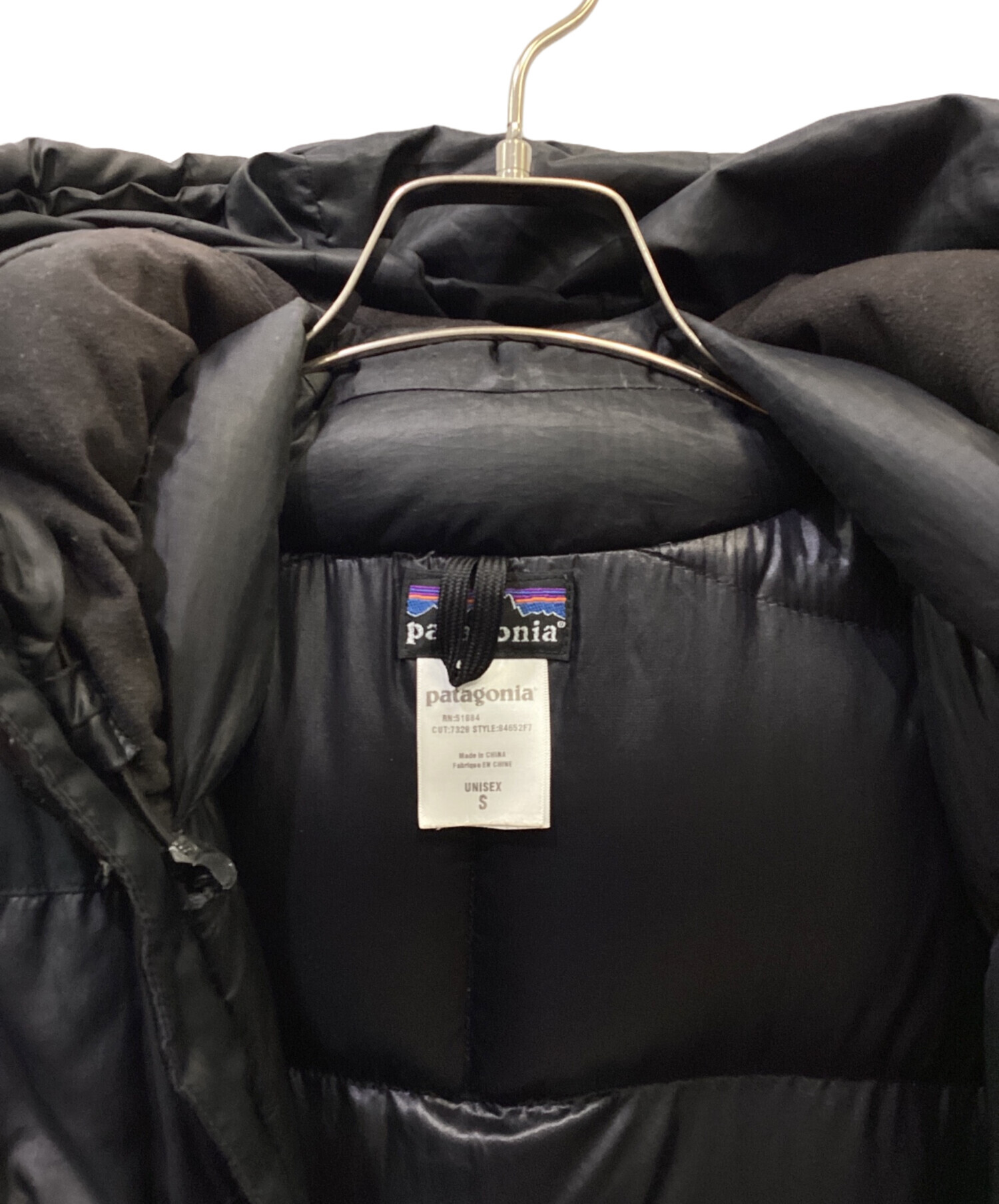 中古・古着通販】Patagonia (パタゴニア) ダウンジャケット ブラック