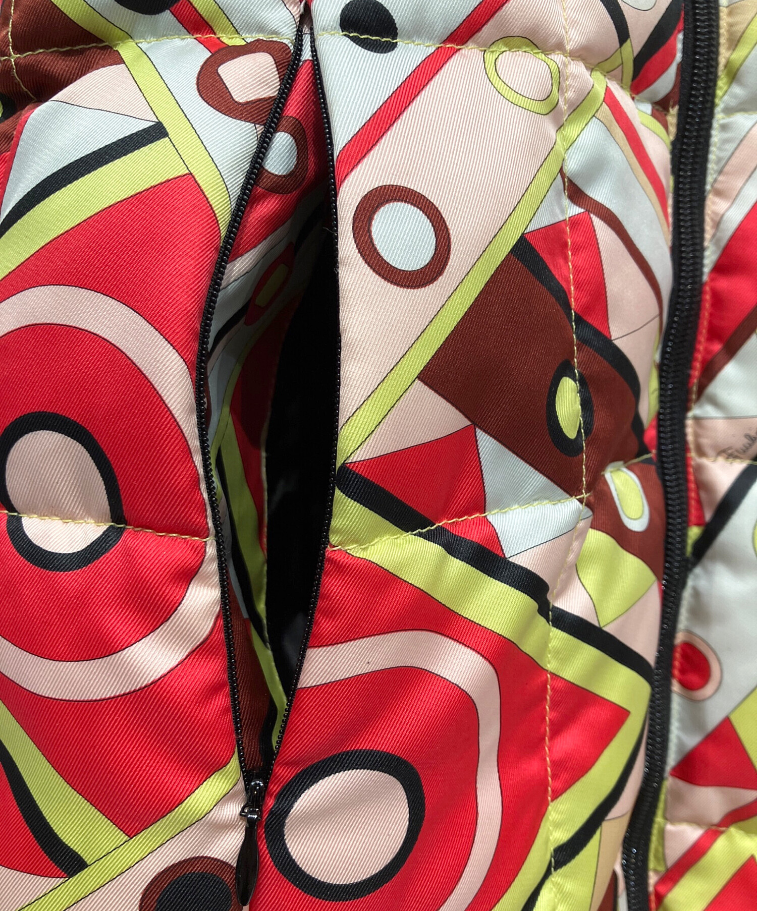 中古・古着通販】Emilio Pucci (エミリオ プッチ) 中綿コート ピンク