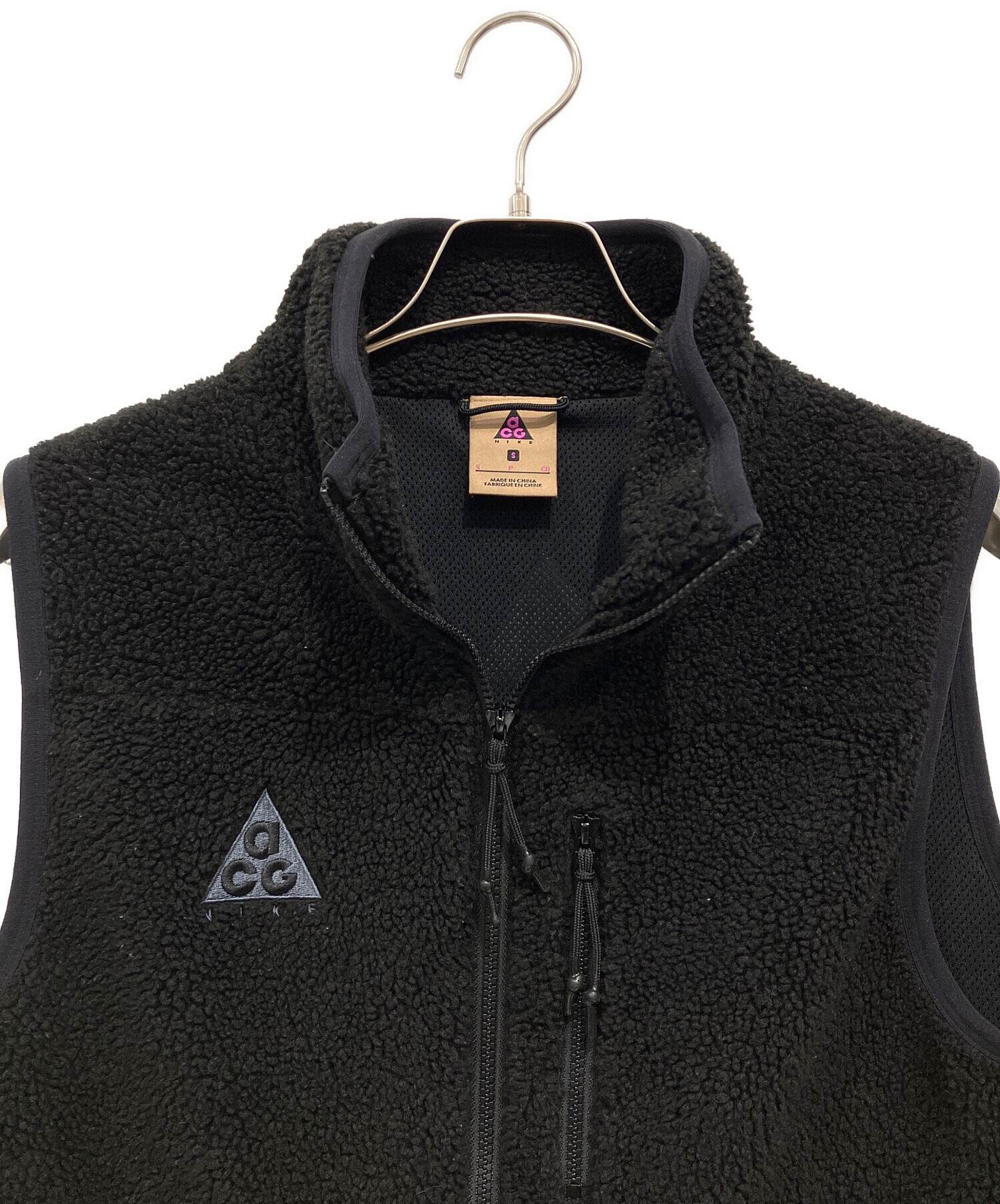 ACG 黒 フリース ジップアップベスト ACG 黒 フリース ジップアップベスト ACG 黒 フリース ジップアップ