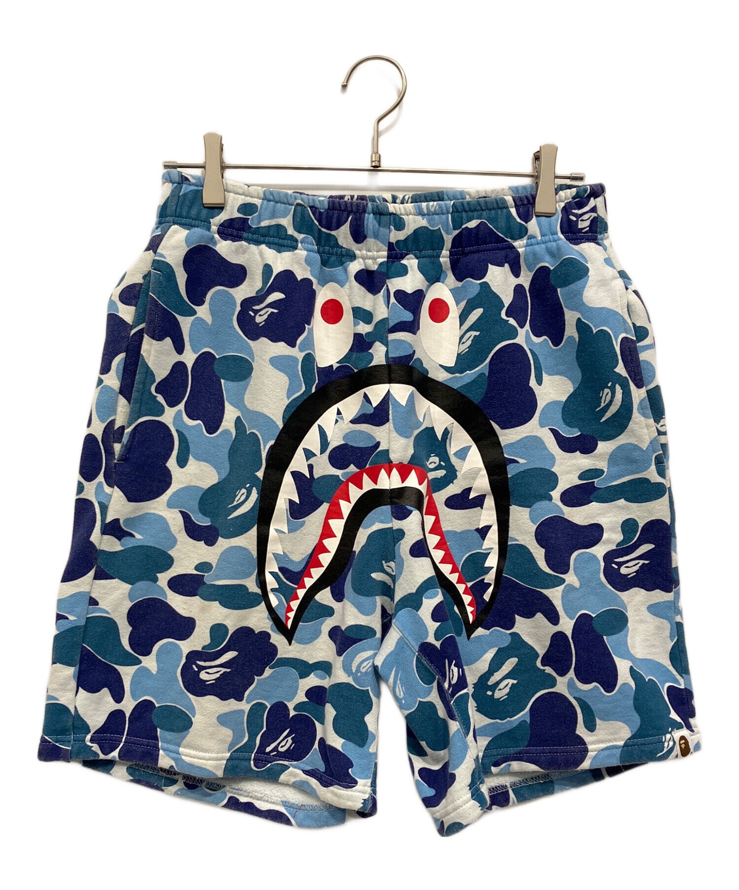 A Bathing Ape ハーフパンツ A BATHING APE® グラフィック ショートパンツ | ブルー | FARFETCH JP