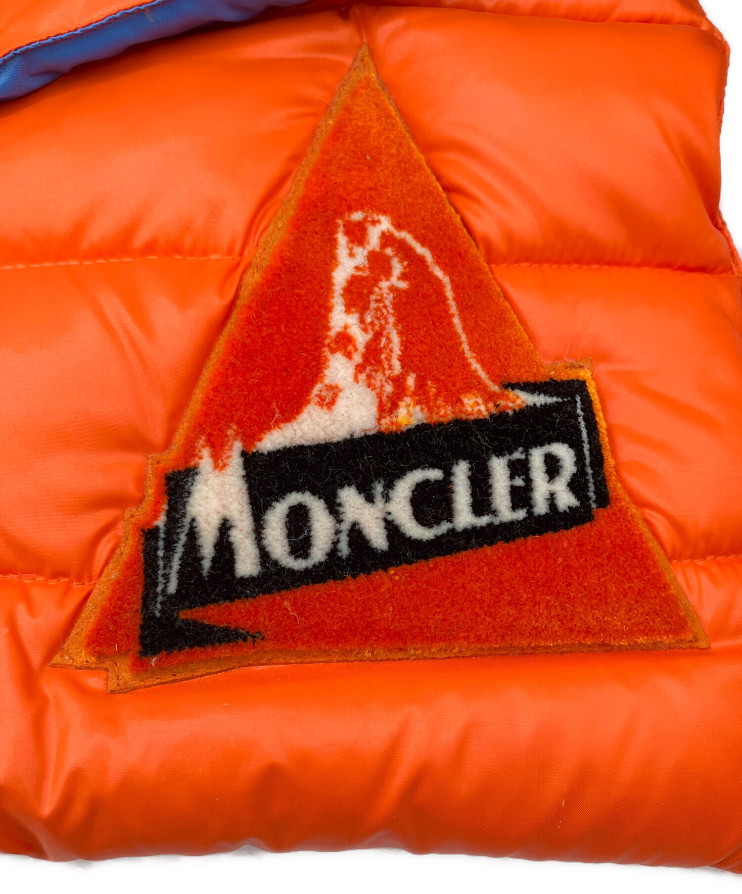 中古・古着通販】MONCLER (モンクレール) ダウンクラッチバッグ 中古・古着通販】MONCLER (モンクレール) ダウンクラッチバッグ