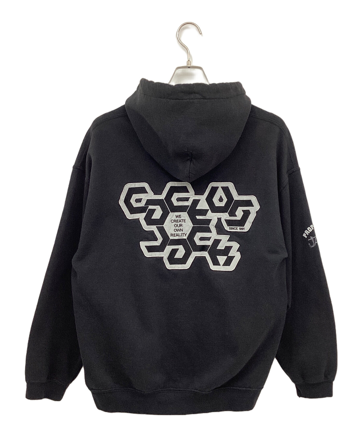 中古・古着通販】Travis Scott (トラヴィススコット) プルオーバー