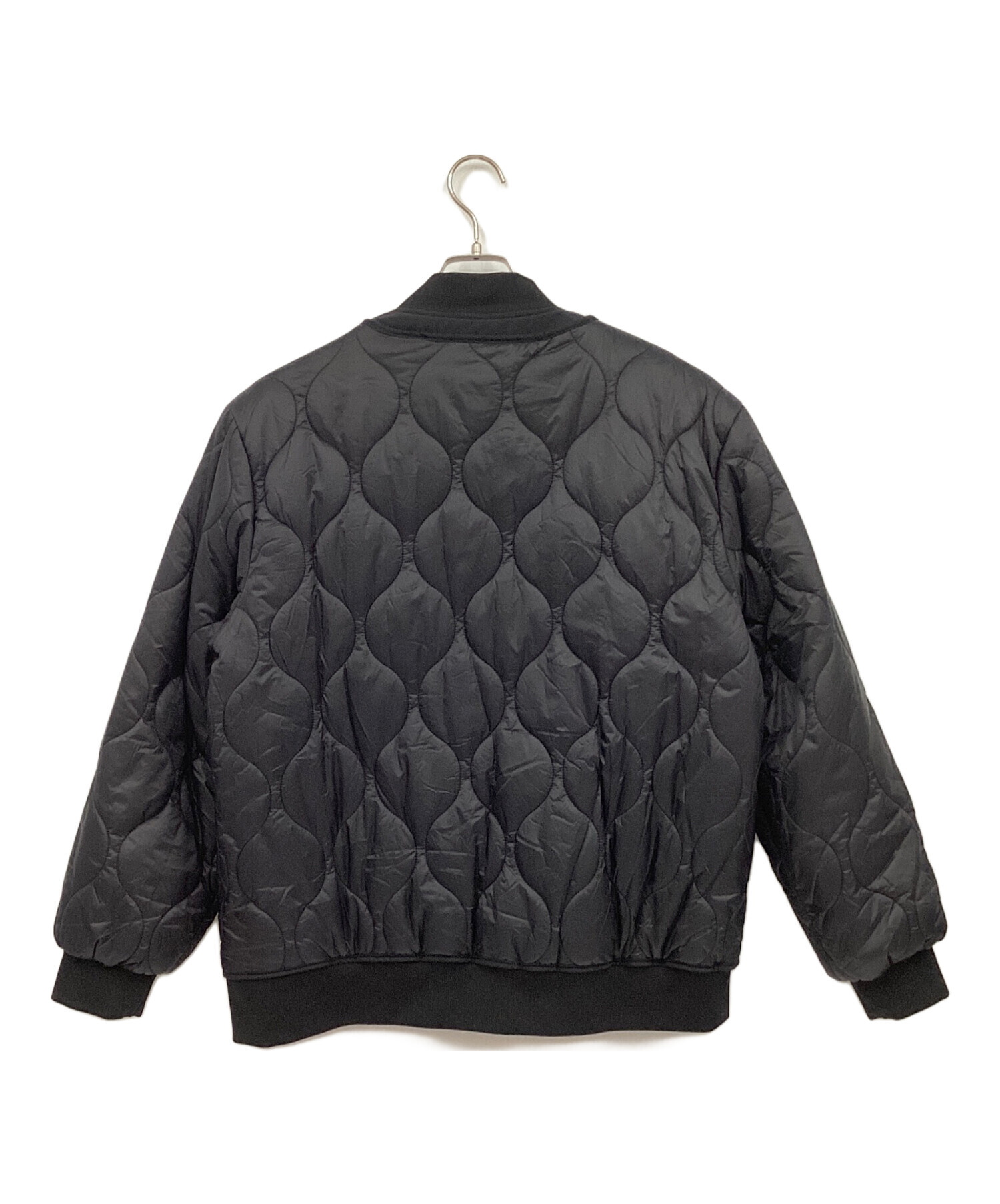 中古・古着通販】karaku (カラク) キルティングブルゾン ブラック 