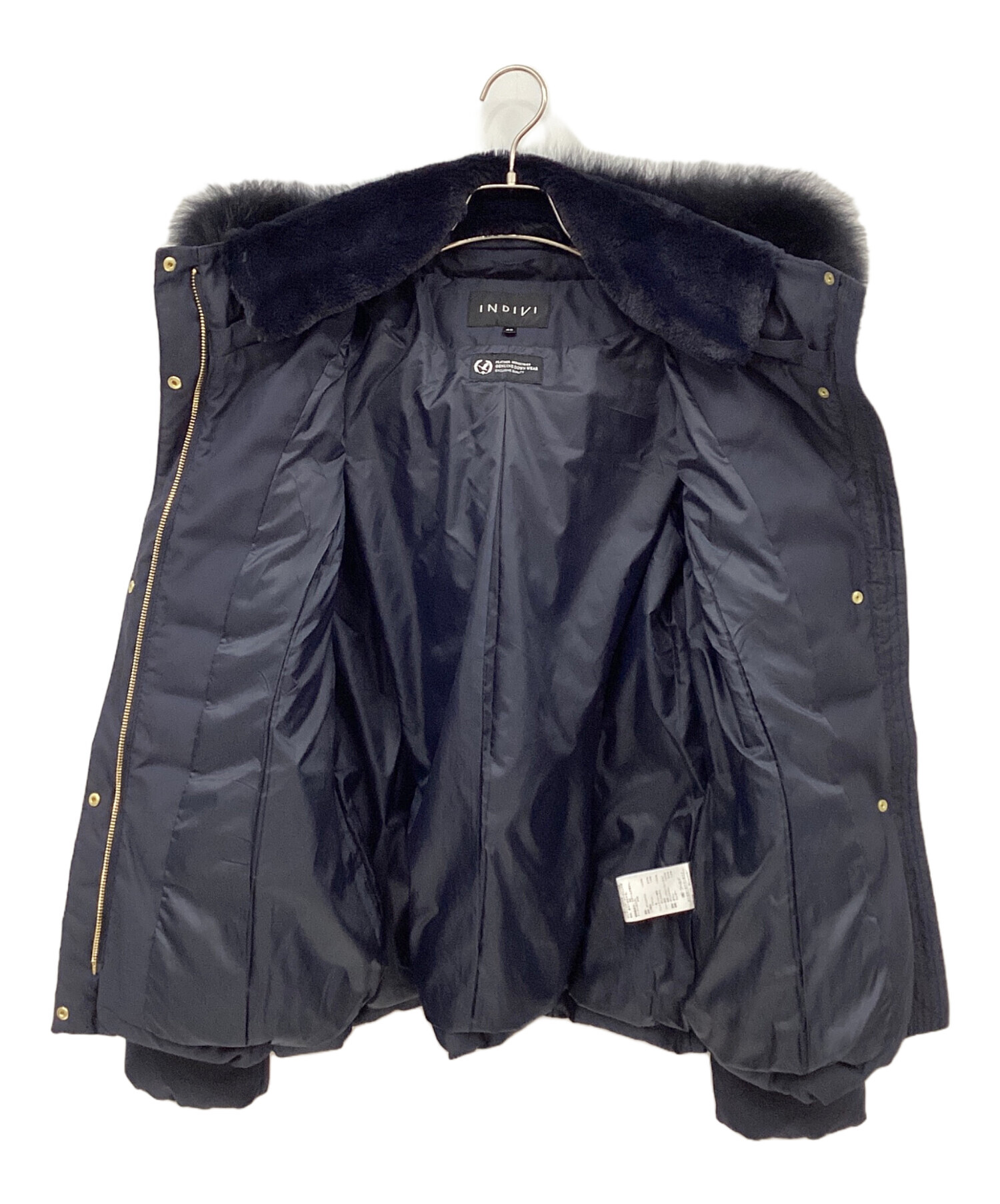 美品✨INDIVI インヴィディ　ファー付ダウンジャケット　ネイビー 中古・古着通販】INDIVI (インディヴィ) ダウンジャケット ネイビー
