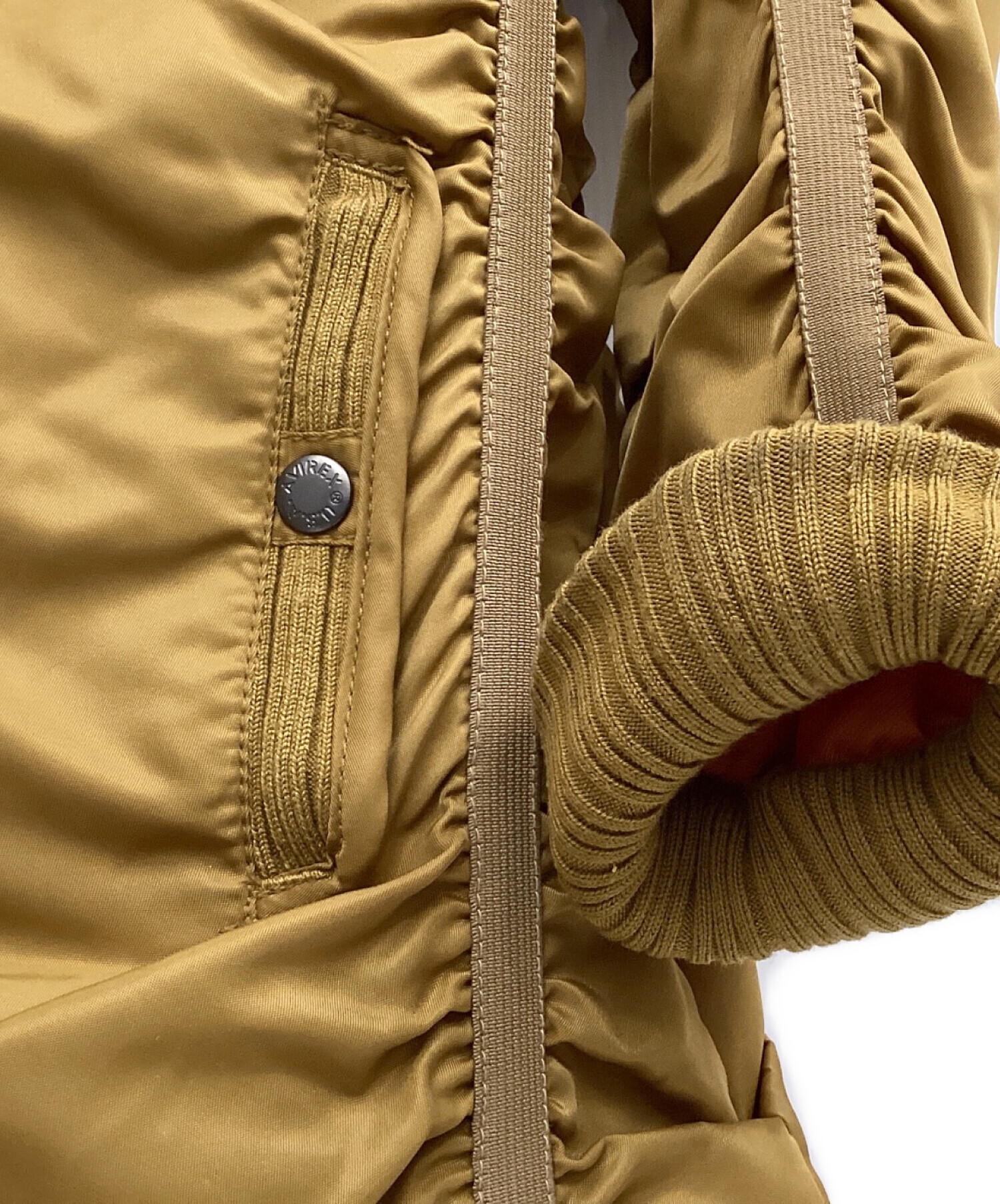 中古・古着通販】AVIREX (アヴィレックス) ミリタリーコート カーキ