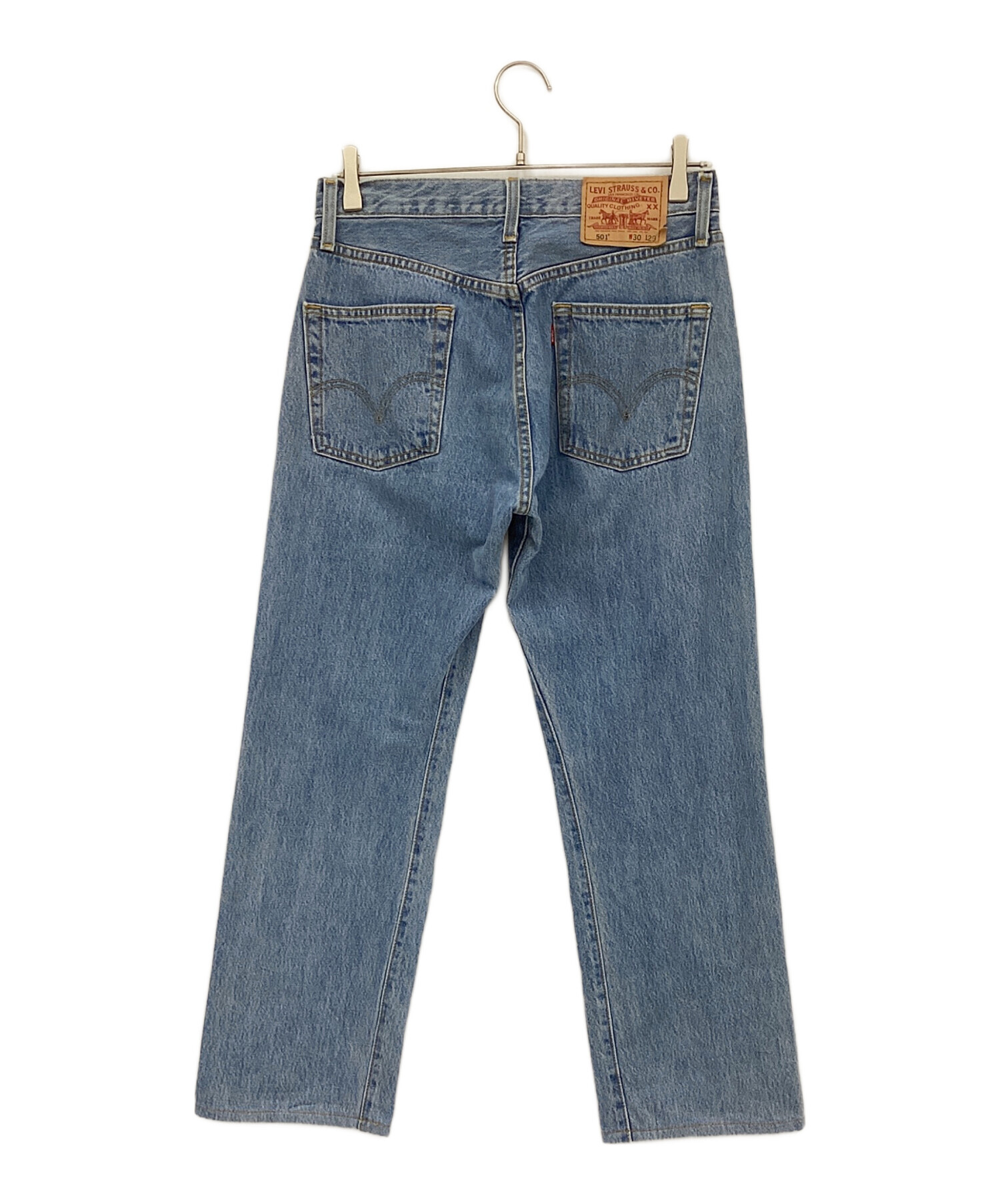 Levi's リーバイス　ハンガー　店舗備品　古着屋　非売品　20本セット　木製 中古・古着通販】LEVI'S (リーバイス) デニムパンツ サイズ:76