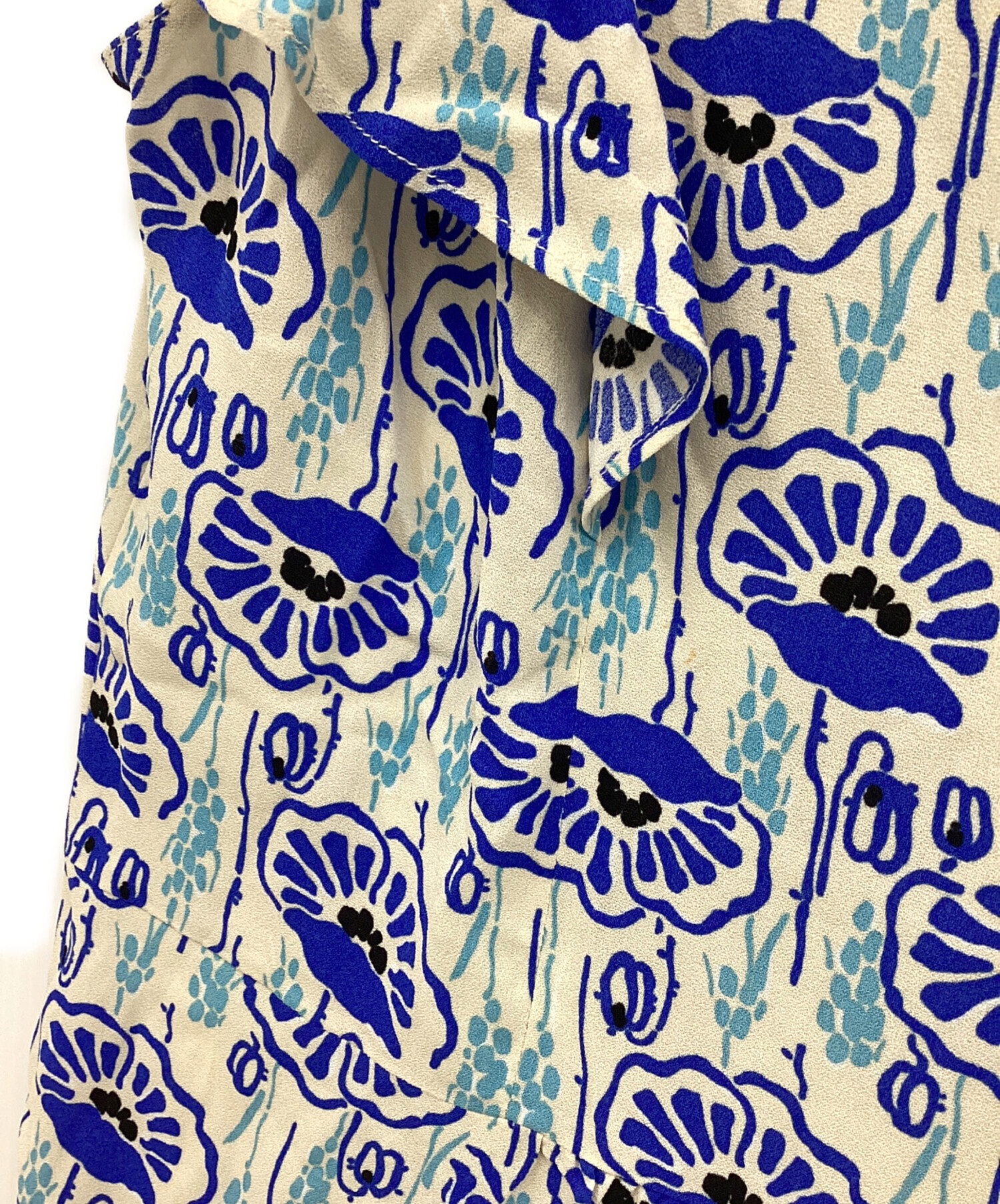 中古・古着通販】PRADA (プラダ) フリルノースリーブブラウス ブルー