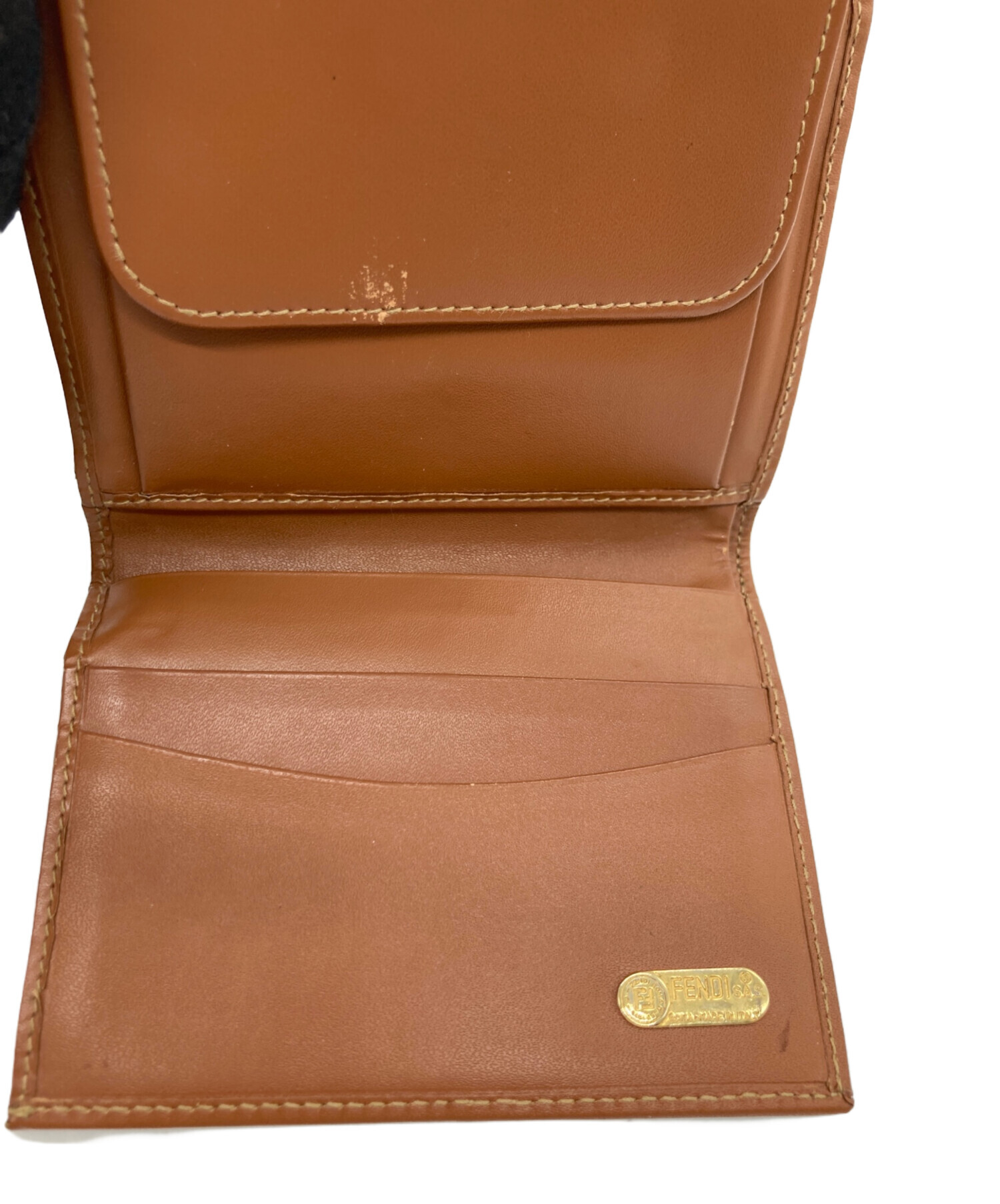 中古・古着通販】FENDI (フェンディ) 3つ折り財布 ブラウン｜ブランド