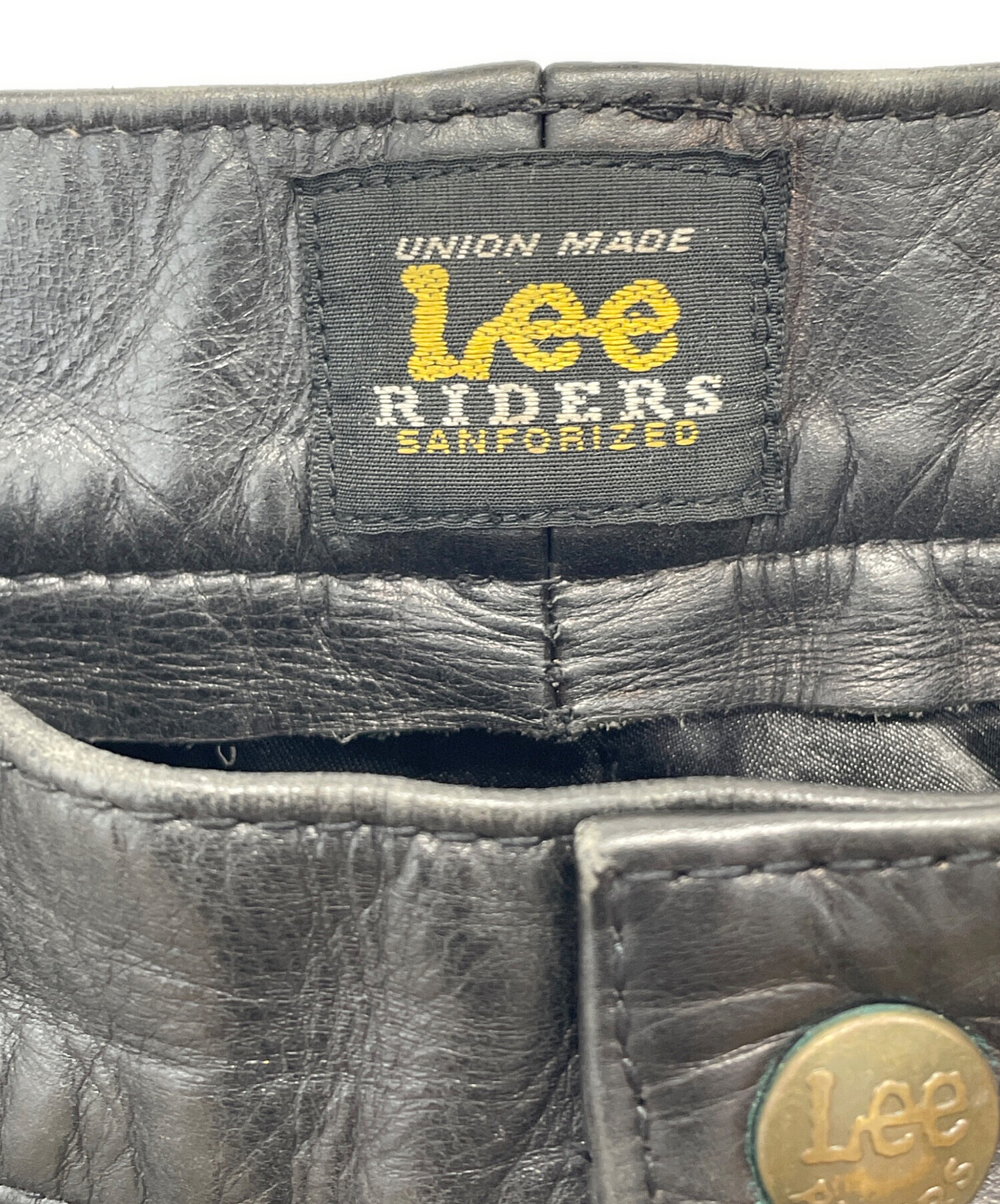中古・古着通販】LEE (リー) レザーパンツ ブラック サイズ:ｻｲｽﾞ81cm