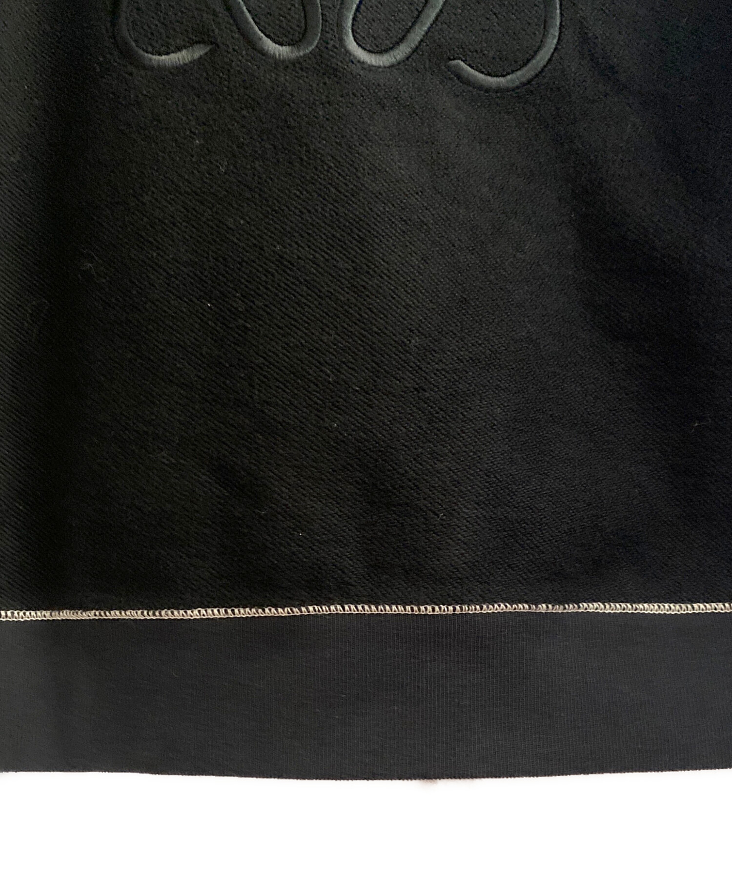 中古・古着通販】LOEWE (ロエベ) アナグラム刺繍フーディ ブラック