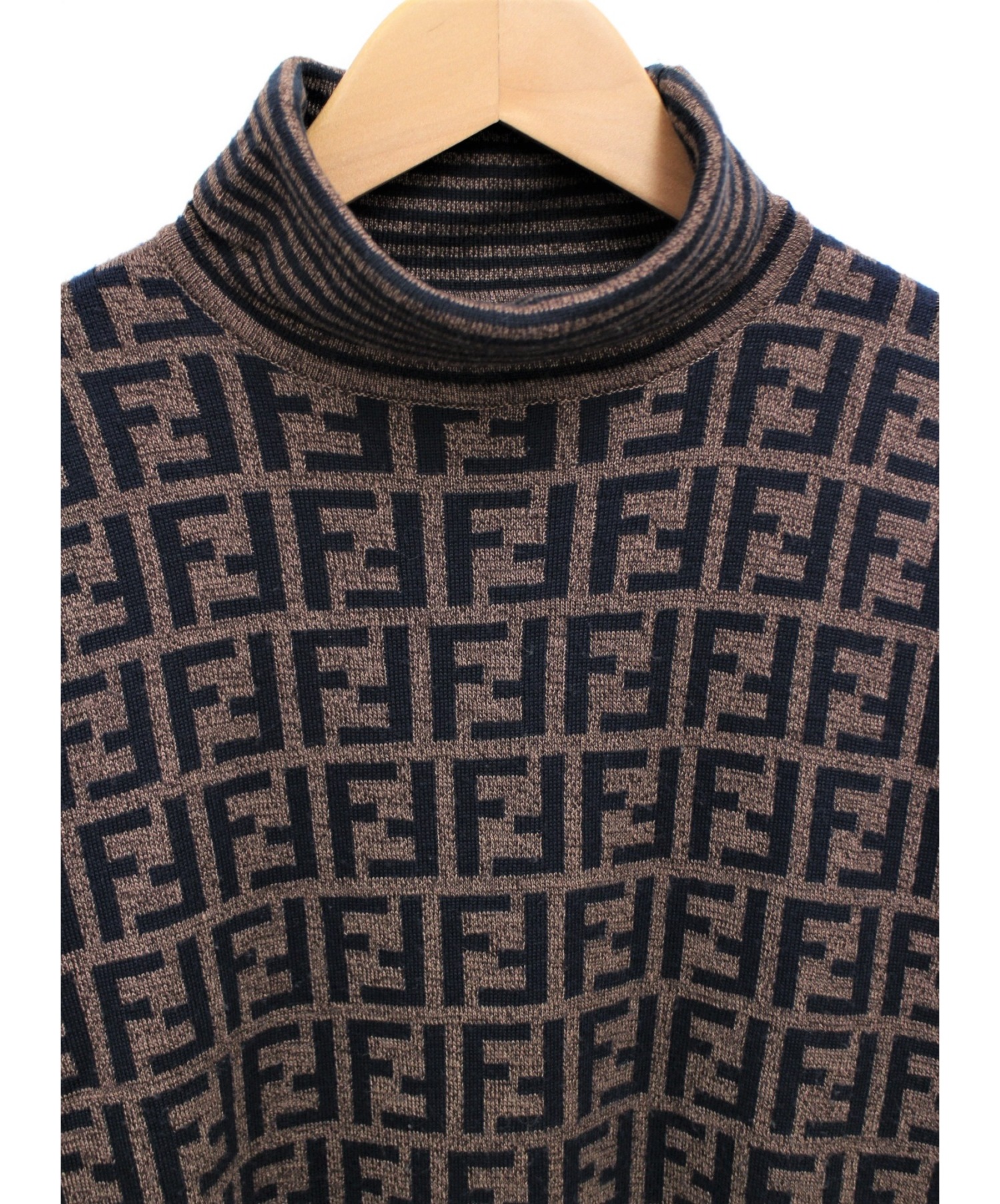 中古・古着通販】FENDI (フェンディ) ズッカ柄ニット ブラウン サイズ