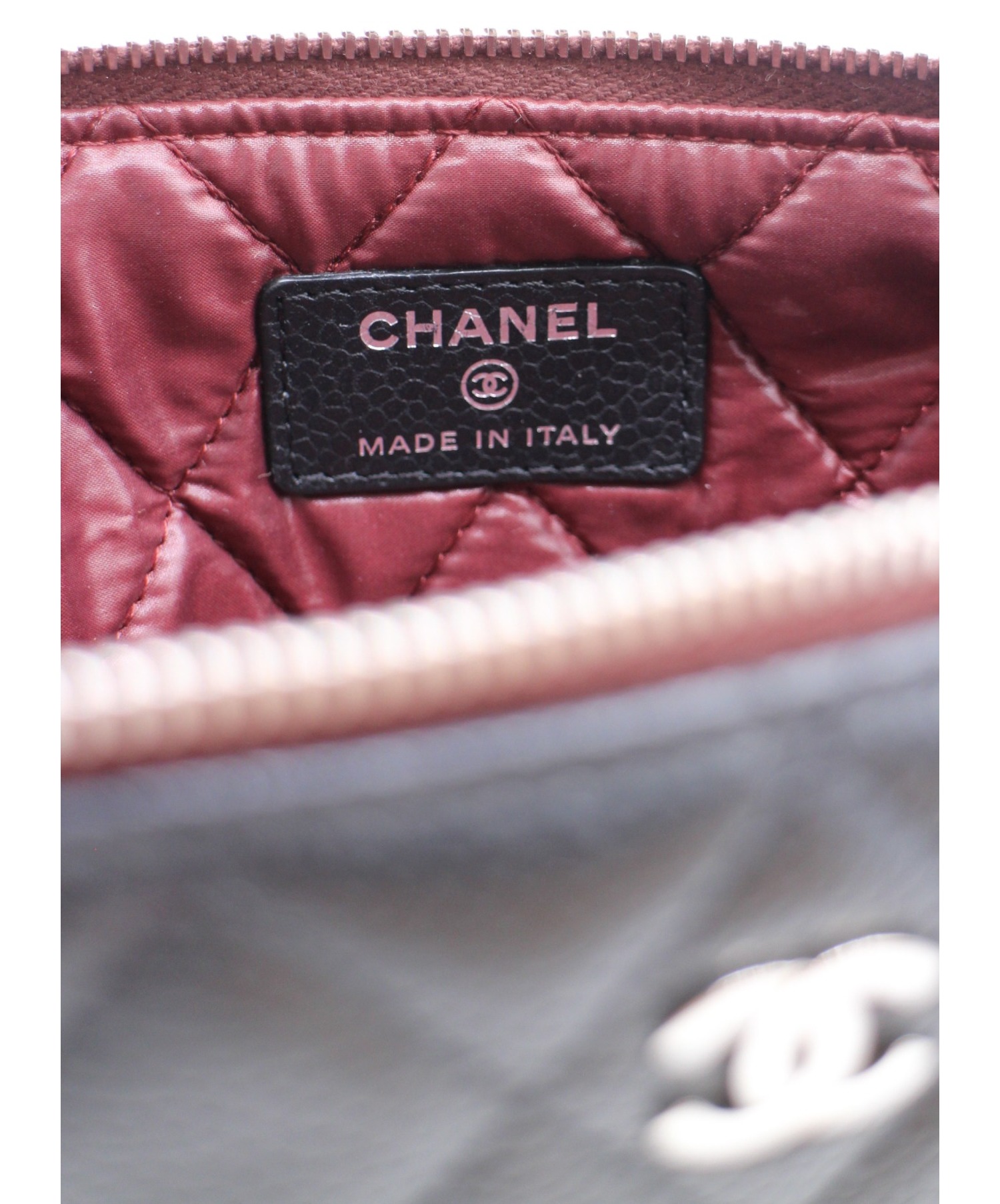 CHANEL☆キャビアスキン☆廃盤ポーチ☆他出品中売り切れ次第削除