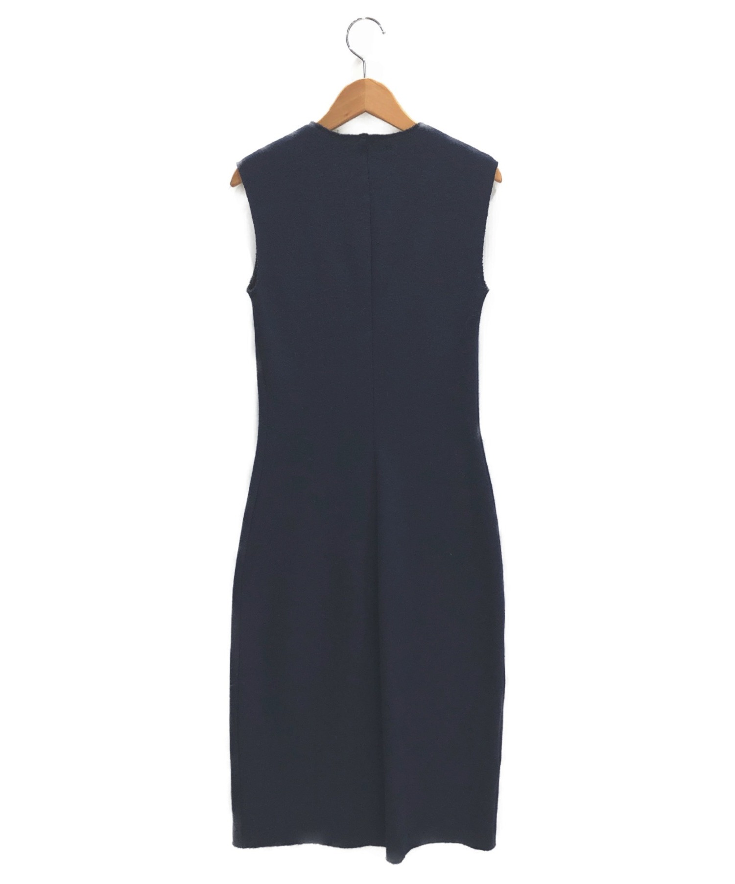 THE ROW ザロウ ノースリーブ フレアワンピース　ベージュ　膝下　S 新作入荷】一枚でさらりと上品に。夏も快適なジャージーワンピース2