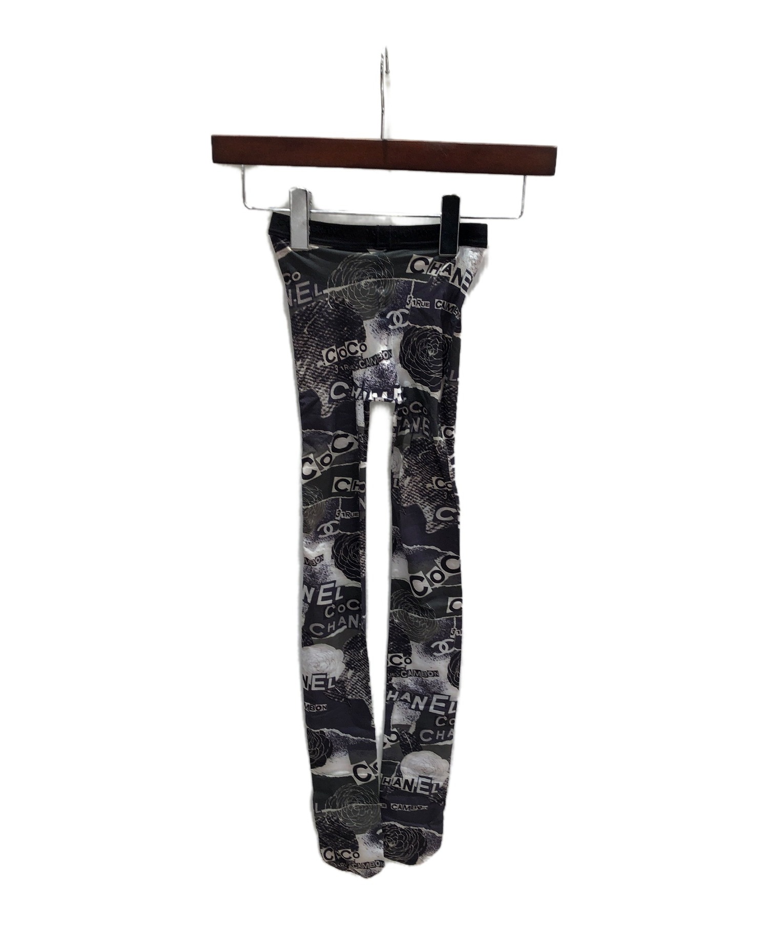 未使用　シャネル　タイツ 24B BLACKPINKジェニー着用/ギフトにも】CHANEL タイツ (CHANEL/タイツ