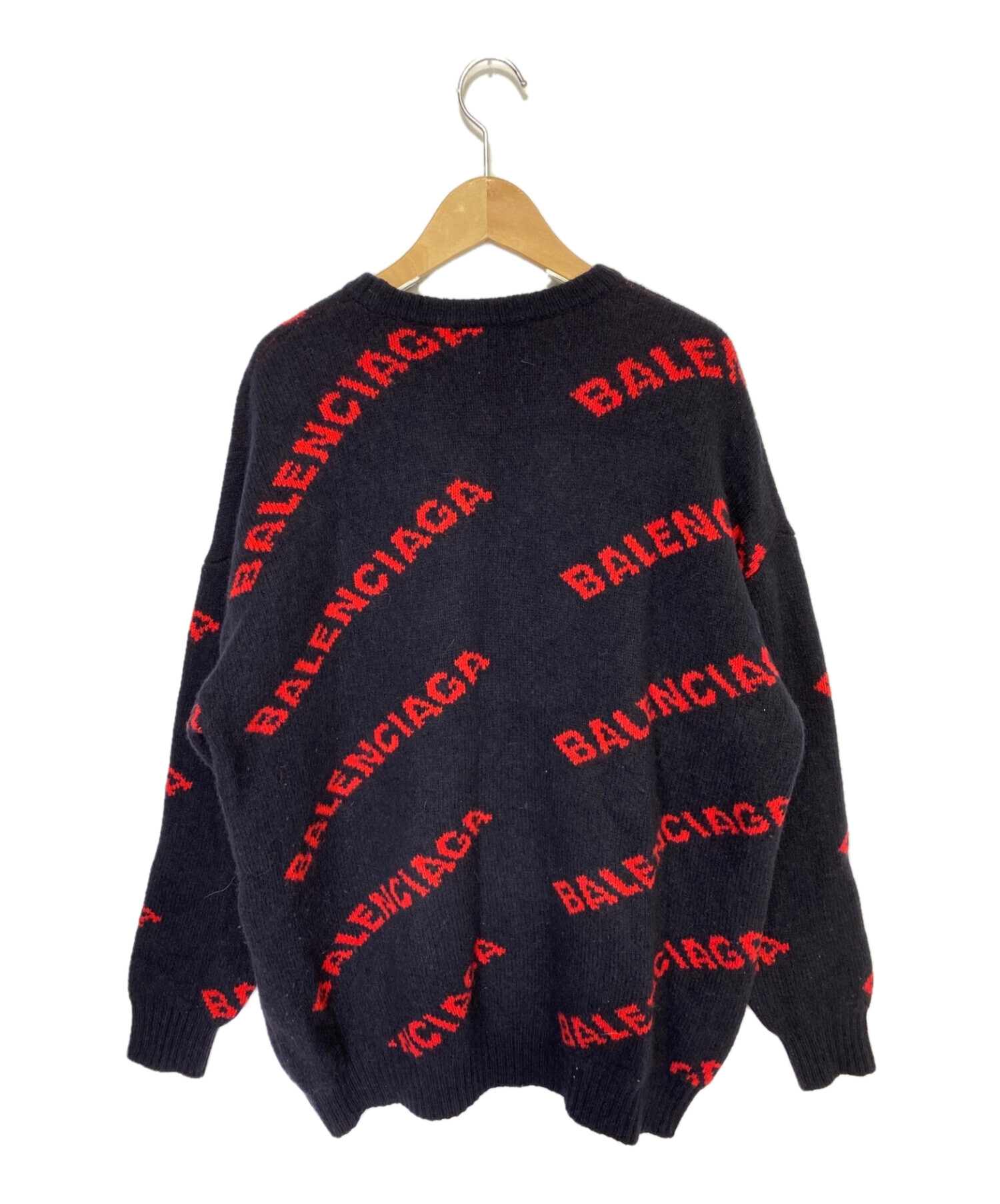 BALENCIAGA バレンシアガ　ニット オーバーサイズ　ジャガードロゴ　赤紺 中古・古着通販】BALENCIAGA (バレンシアガ) オールオーバーロゴニット