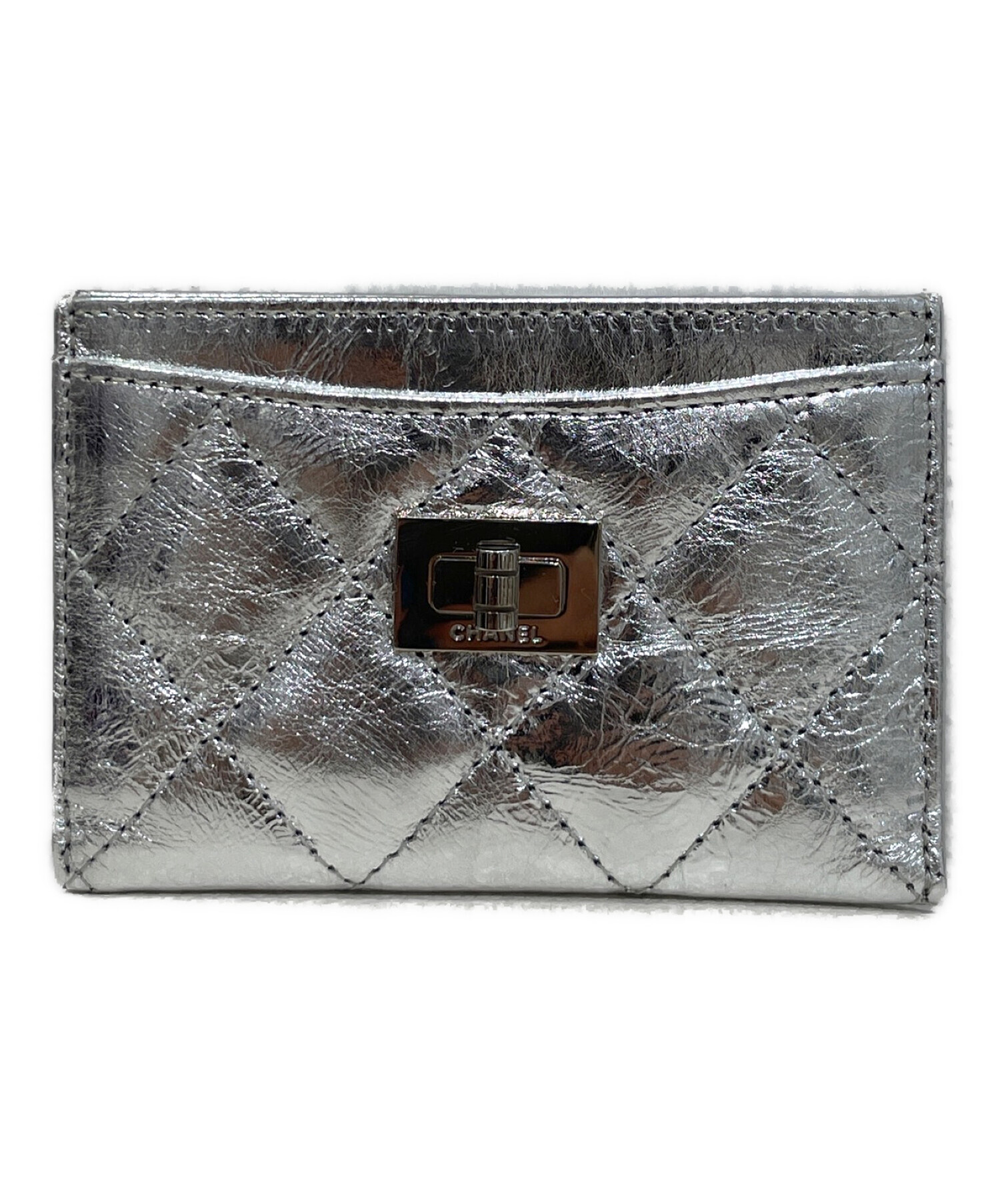 中古・古着通販】CHANEL (シャネル) 2.55カードケース シルバー サイズ
