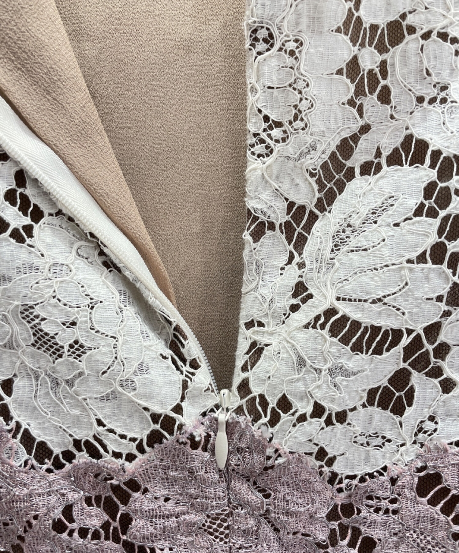 【最終お値下げ】ヴァレンティノローマ　黒のレースワンピース 最終お値下げ】ヴァレンティノローマ 黒のレースワンピース 最終お