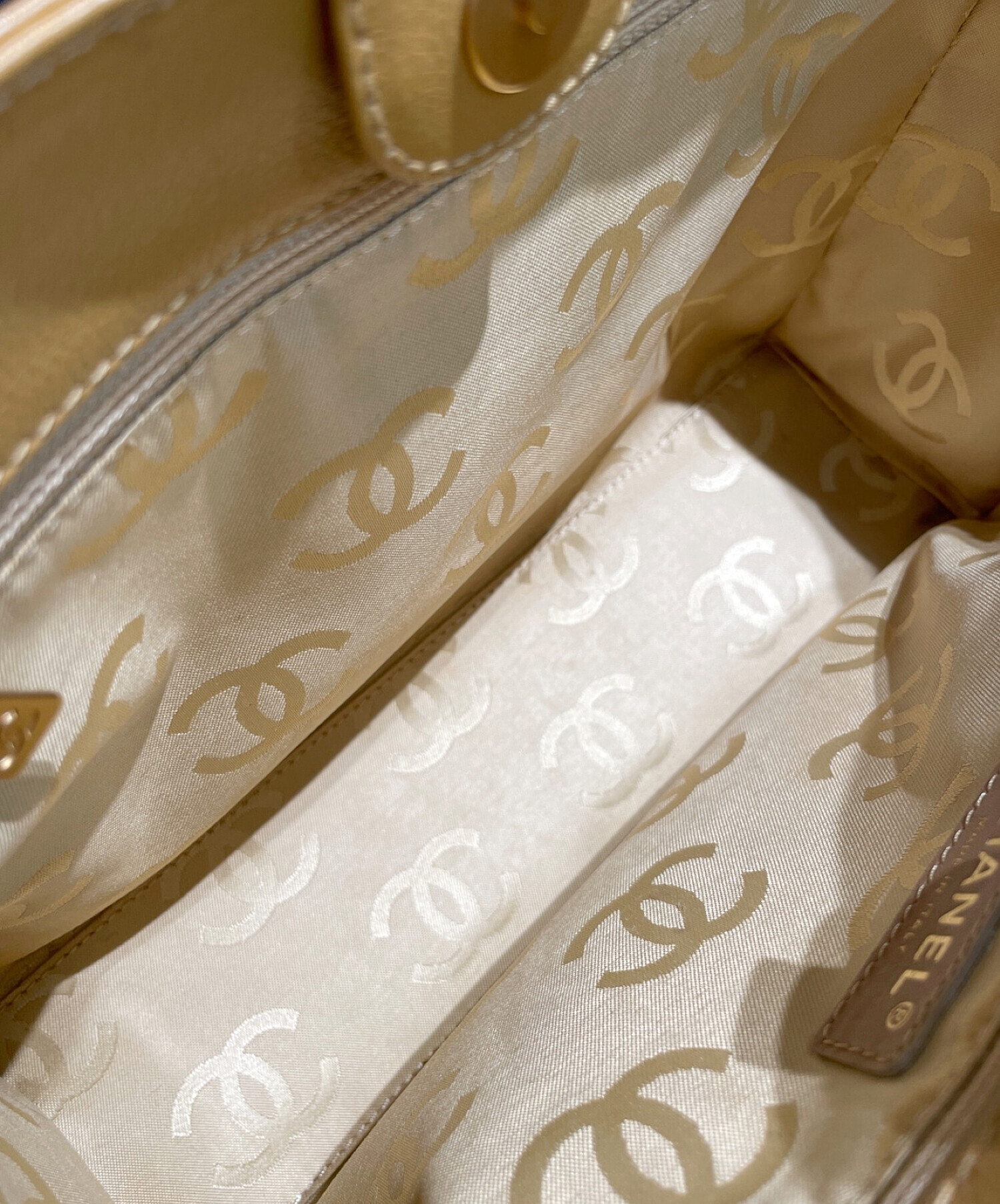 中古・古着通販】CHANEL (シャネル) ウッド調プラチェーントートバッグ 