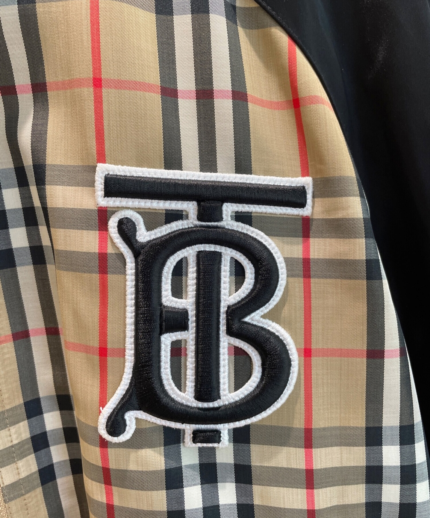 中古・古着通販】BURBERRY (バーバリー) ノバチェック切替ジップ