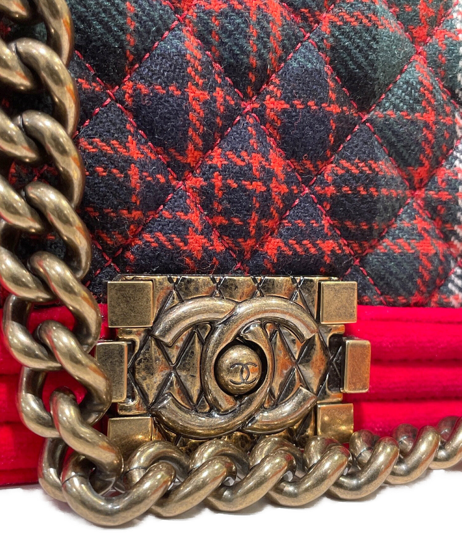 CHANEL チェック柄 ショルダーバッグ 中古・古着通販】CHANEL (シャネル) チェックチェーンショルダーバッグ