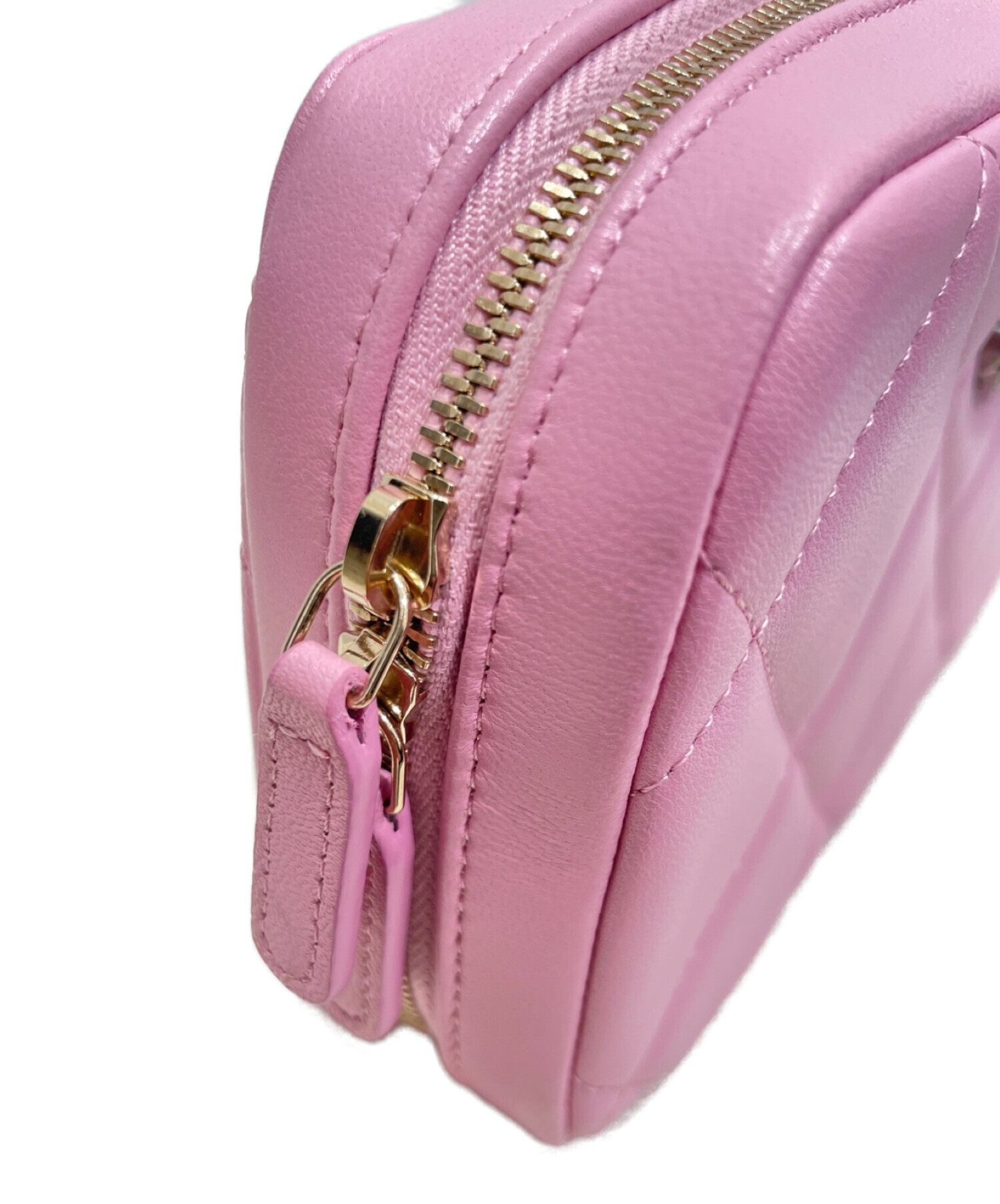 中古・古着通販】CHANEL (シャネル) CHANEL19 チェーンショルダー