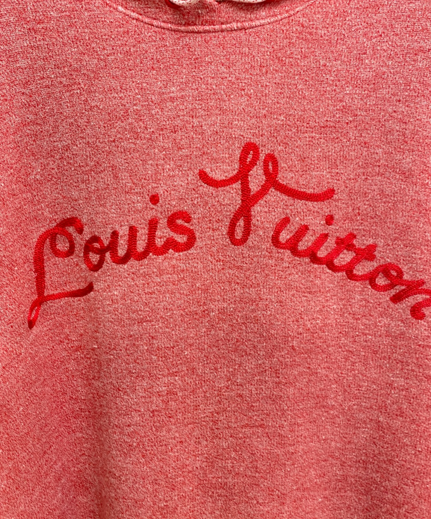 中古・古着通販】LOUIS VUITTON (ルイ ヴィトン) アーチロゴ刺繍 中古・古着通販】LOUIS VUITTON (ルイ ヴィトン) アーチロゴ刺繍