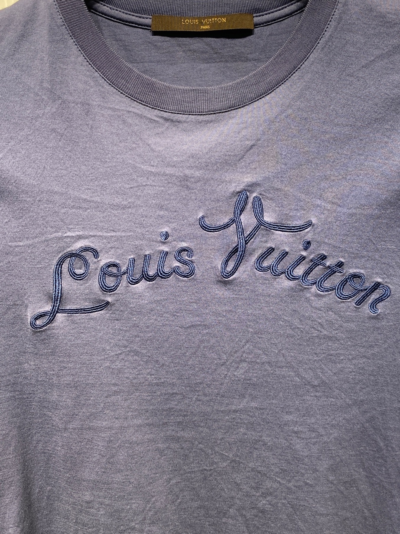 Louis Vuitton ロゴ刺繍 Tシャツ 中古・古着通販】LOUIS VUITTON (ルイ ヴィトン) 刺繍ロゴTシャツ