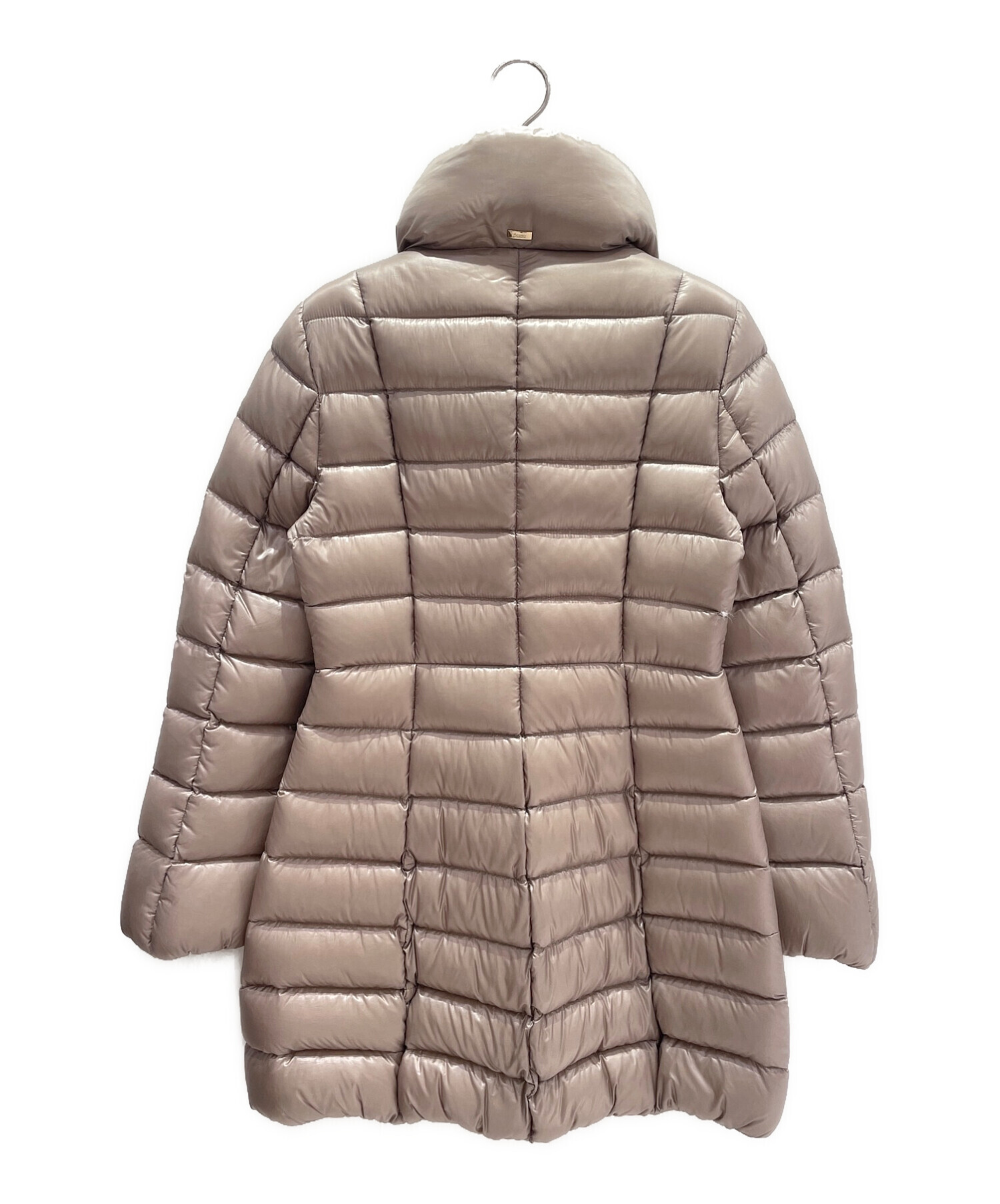 ♡HERNO ヘルノ ダウンコート グレージュ 40⁄S♡ - メルカリ HERNO 