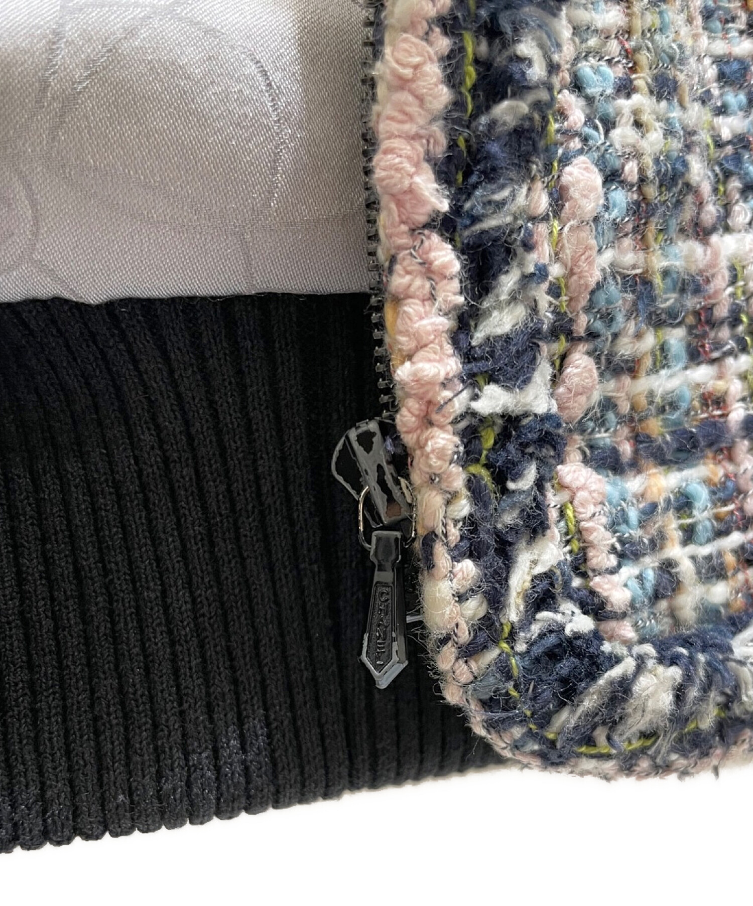 中古・古着通販】CHANEL (シャネル) ツイードジップアップジャケット 中古・古着通販】CHANEL (シャネル) ツイードジップアップジャケット
