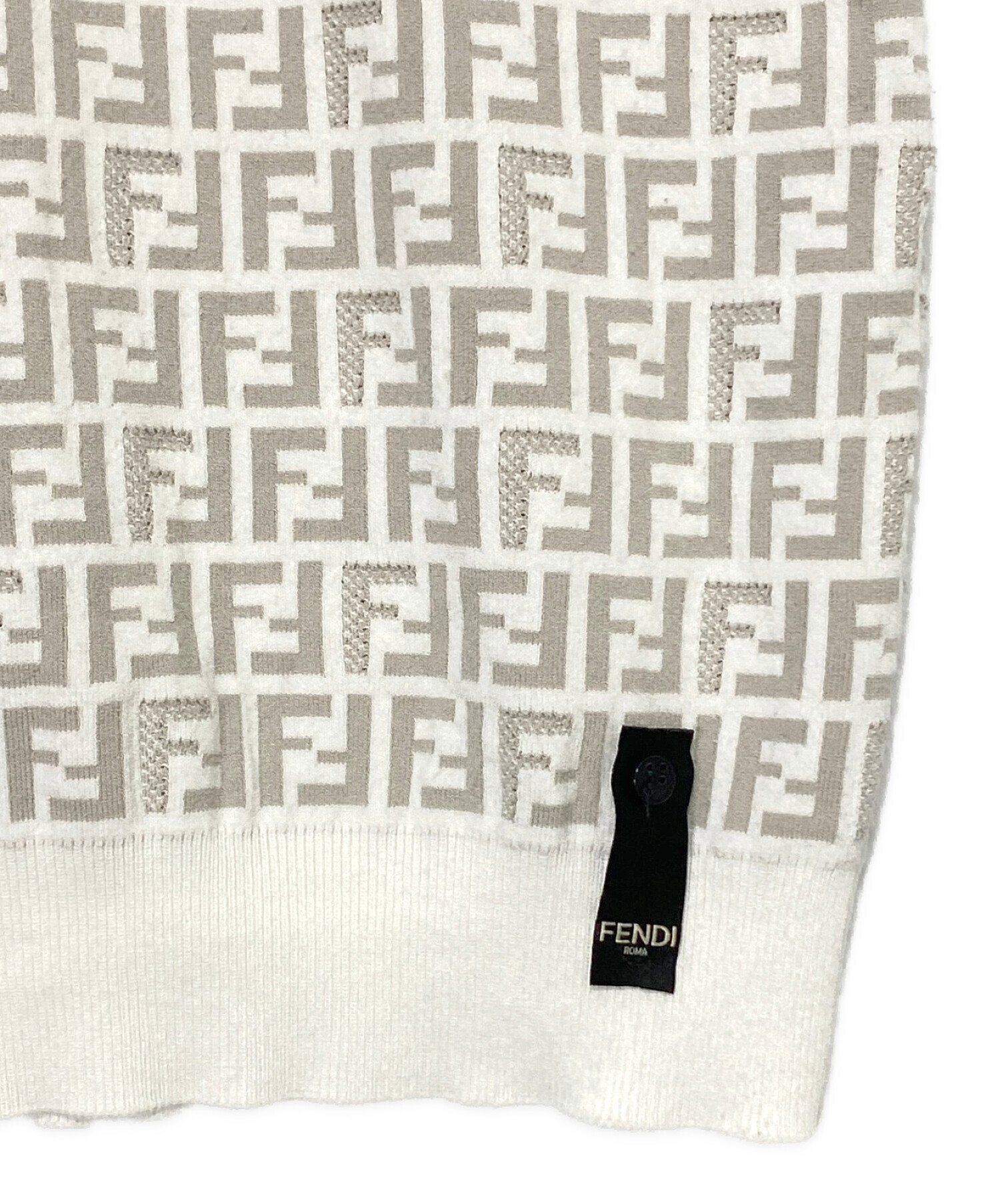 中古・古着通販】FENDI (フェンディ) ズッカ柄半袖ニット ホワイト