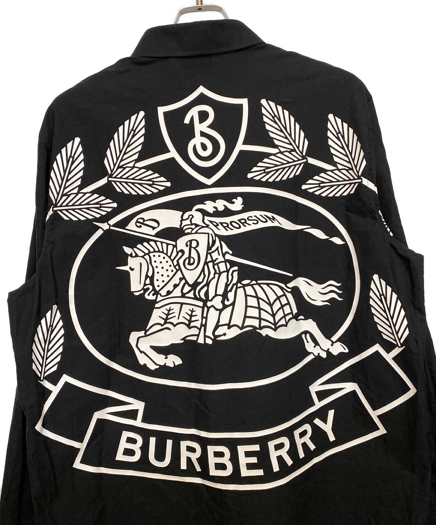 中古・古着通販】BURBERRY (バーバリー) バックプリントボタン