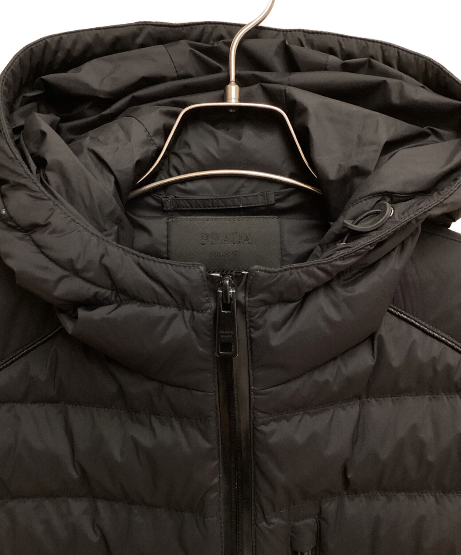 中古・古着通販】PRADA (プラダ) Triangle Plate Down Jacket 