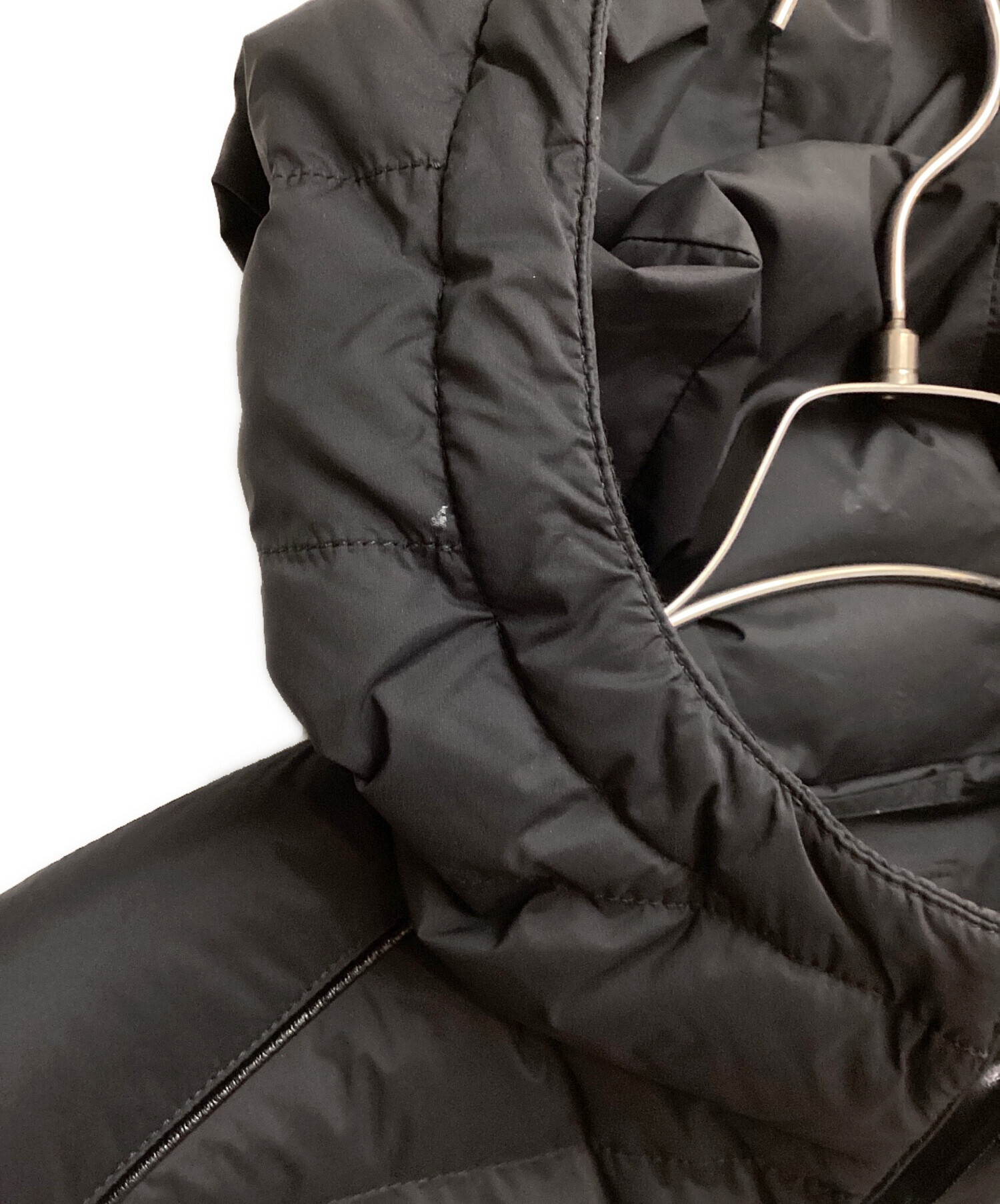 中古・古着通販】PRADA (プラダ) Triangle Plate Down Jacket 