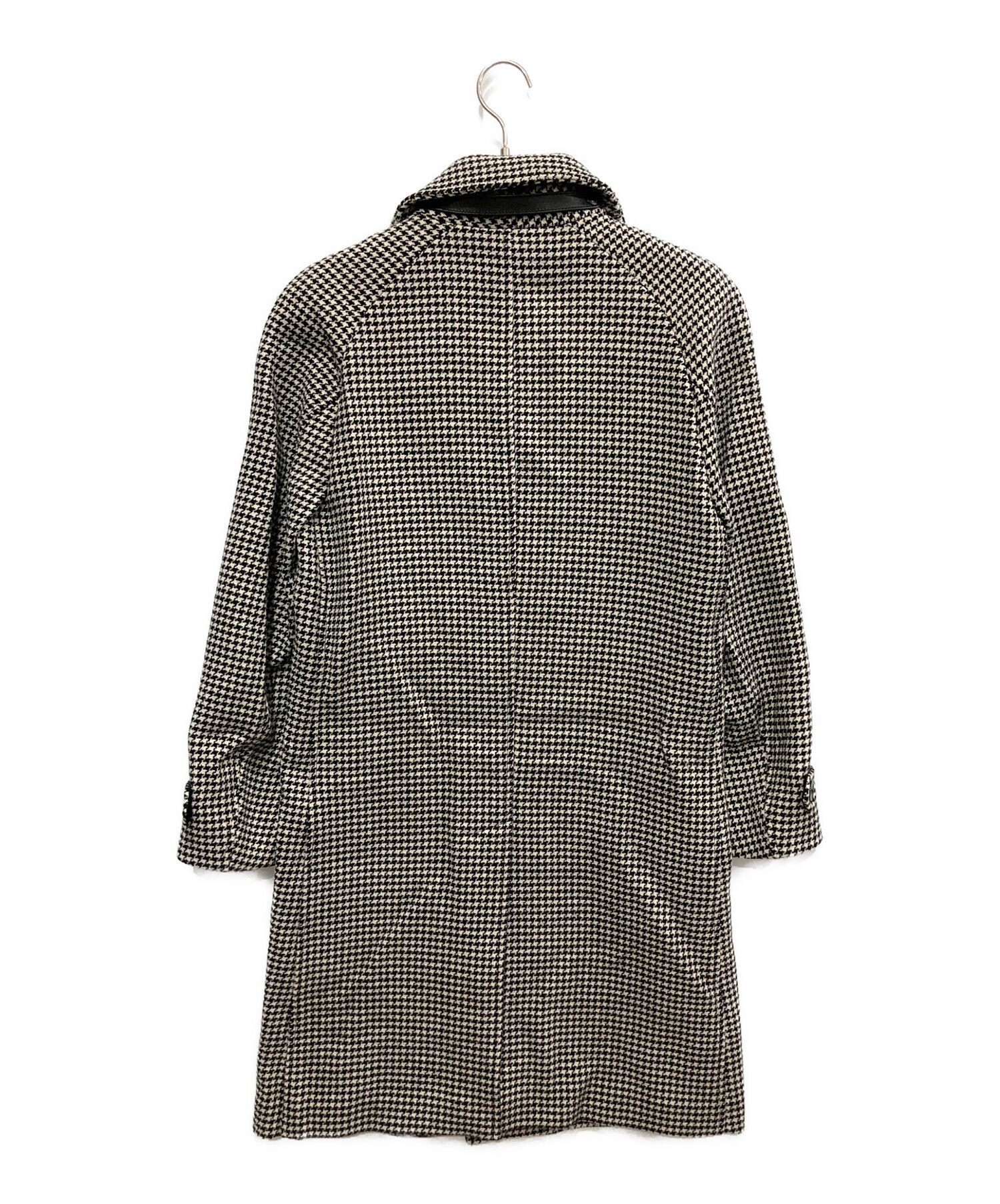 中古・古着通販】TOM FORD (トムフォード) チェスターコート ホワイト 