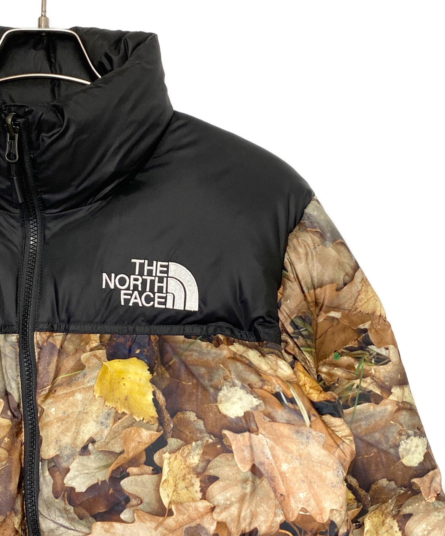 ジャケット・アウター Supreme The North Face Leaves Nuptse M 中古・古着通販】SUPREME (シュプリーム) THE NORTH FACE (ザ ノース
