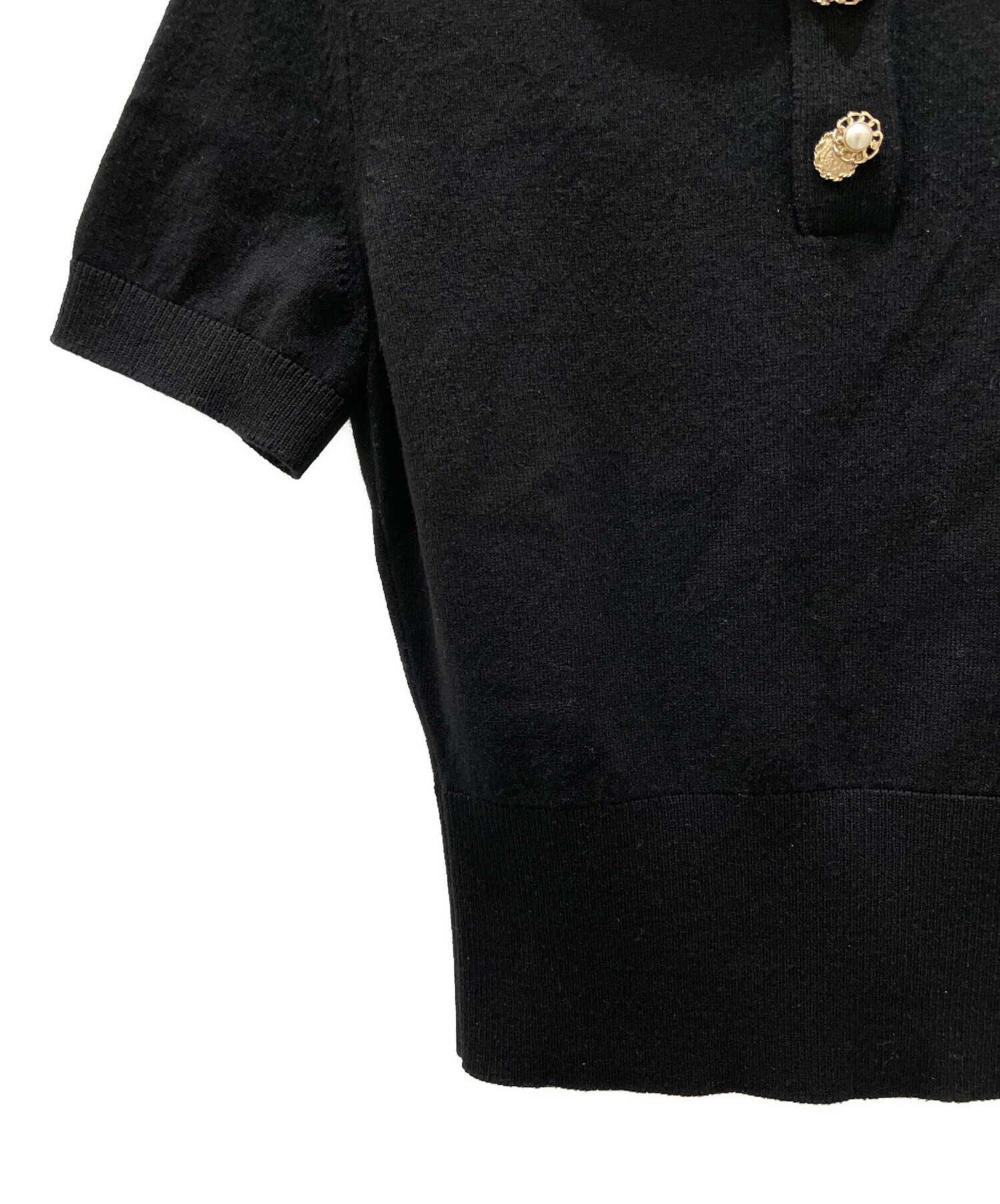 CHANEL ポロシャツ 中古・古着通販】CHANEL (シャネル) ココパールボタンポロシャツ