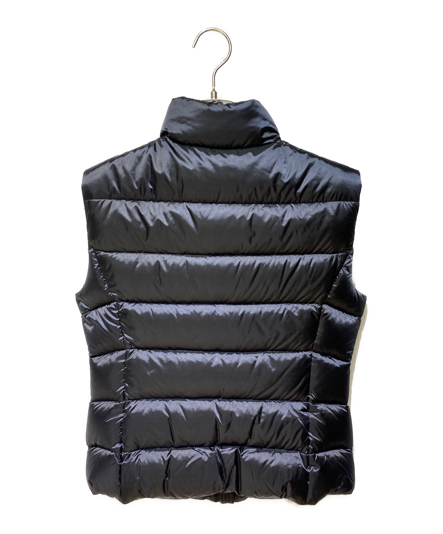 PRADA ダウン　ベスト　ブラック　三角ロゴ すぐ届く PRADA プラダ 三角 ロゴ ダウンベスト ブラック 黒 (PRADA