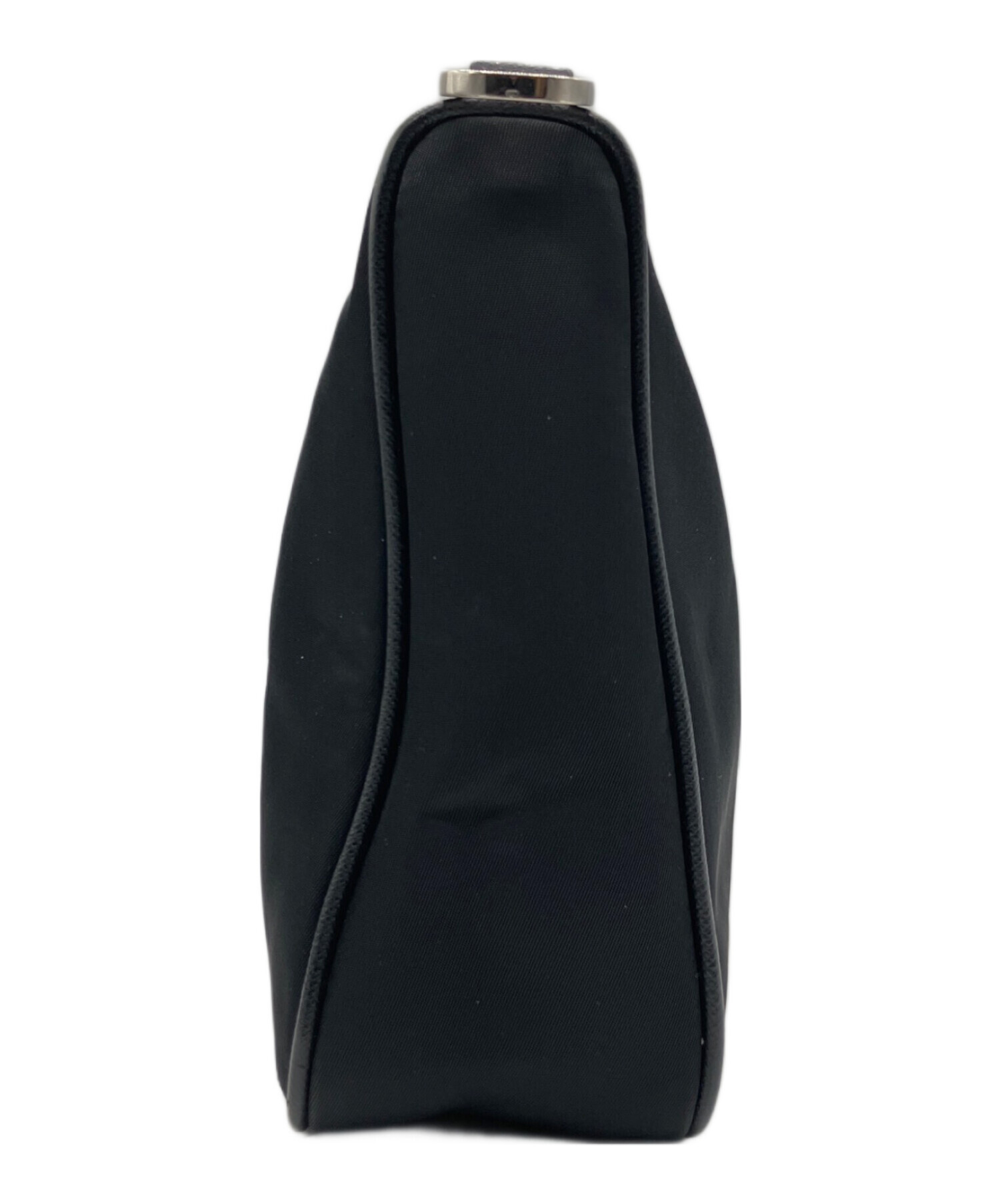 PRADA Re-Nylon ショルダーバッグ　三角プレート 中古・古着通販】PRADA (プラダ) 三角ロゴプレート ナイロン