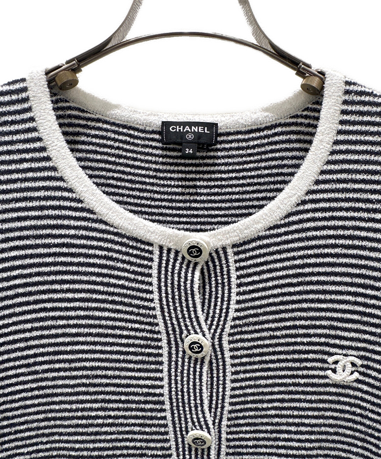 中古・古着通販】CHANEL (シャネル) ココマークボタンニット ホワイト