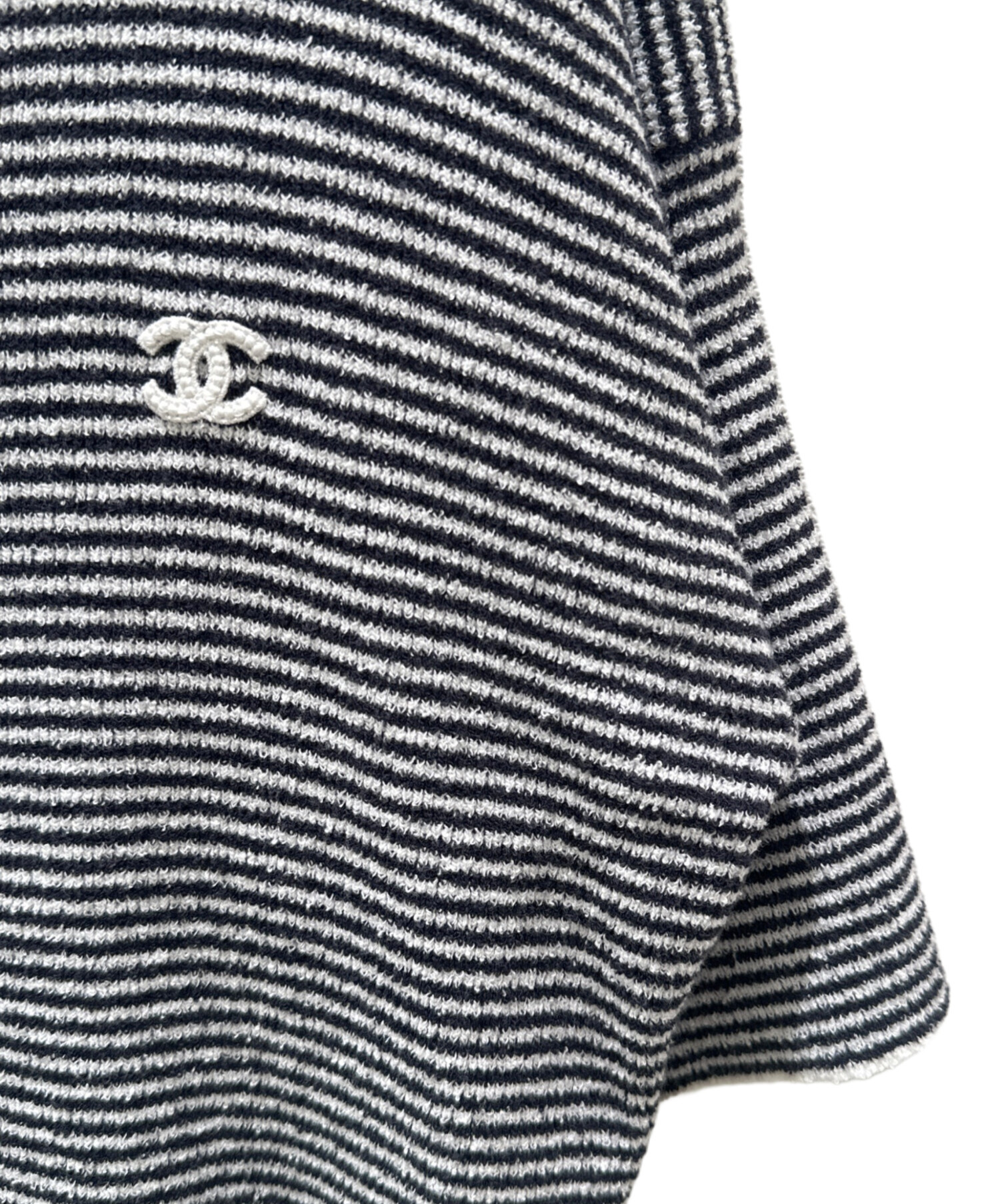 中古・古着通販】CHANEL (シャネル) ココマークボタンニット ホワイト