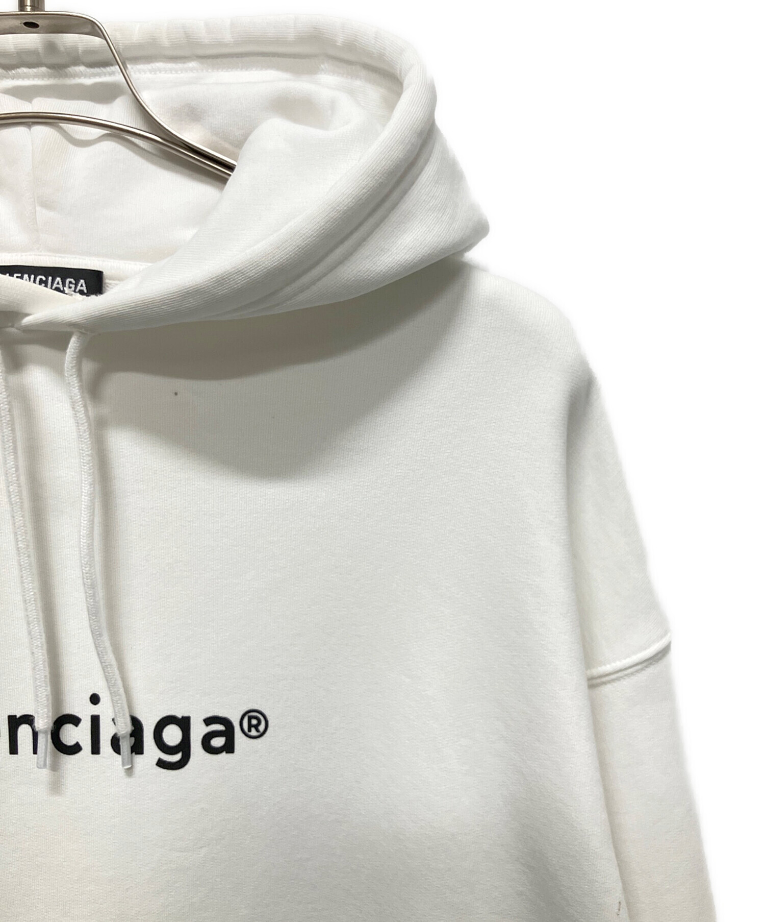 美品✨BALENCIAGA フーディー ロゴプリント プルオーバー ホワイト 中古・古着通販】BALENCIAGA (バレンシアガ) 21SS コピーライト ロゴ