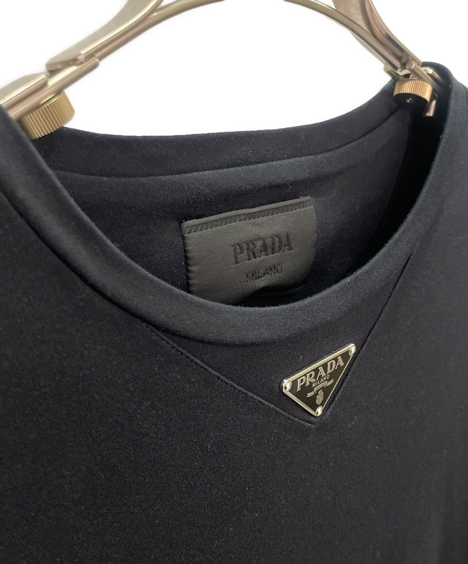 中古・古着通販】PRADA (プラダ) トライアングル ロゴ Tシャツ