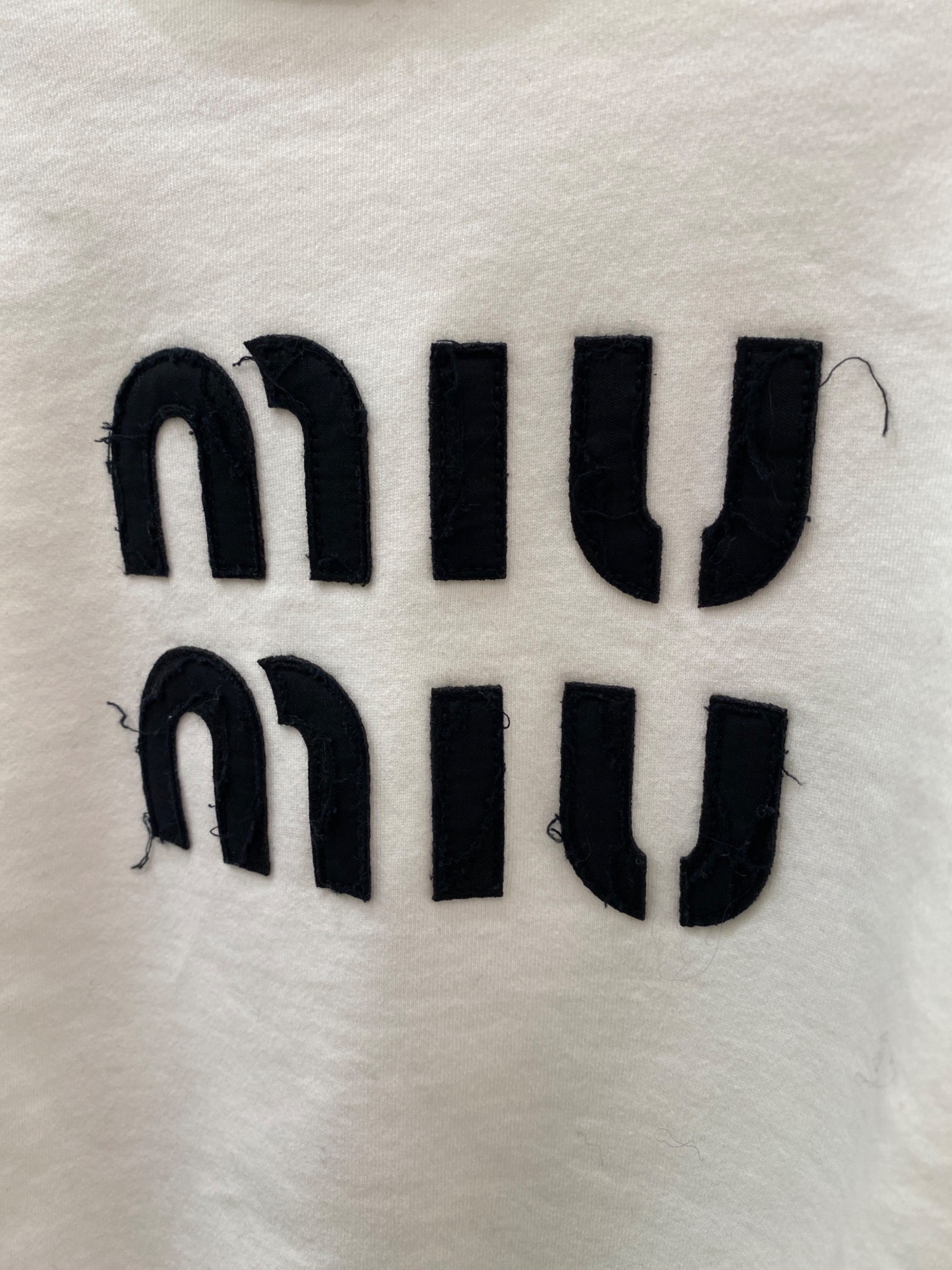中古・古着通販】MIU MIU (ミュウミュウ) カットオフロゴスウェット