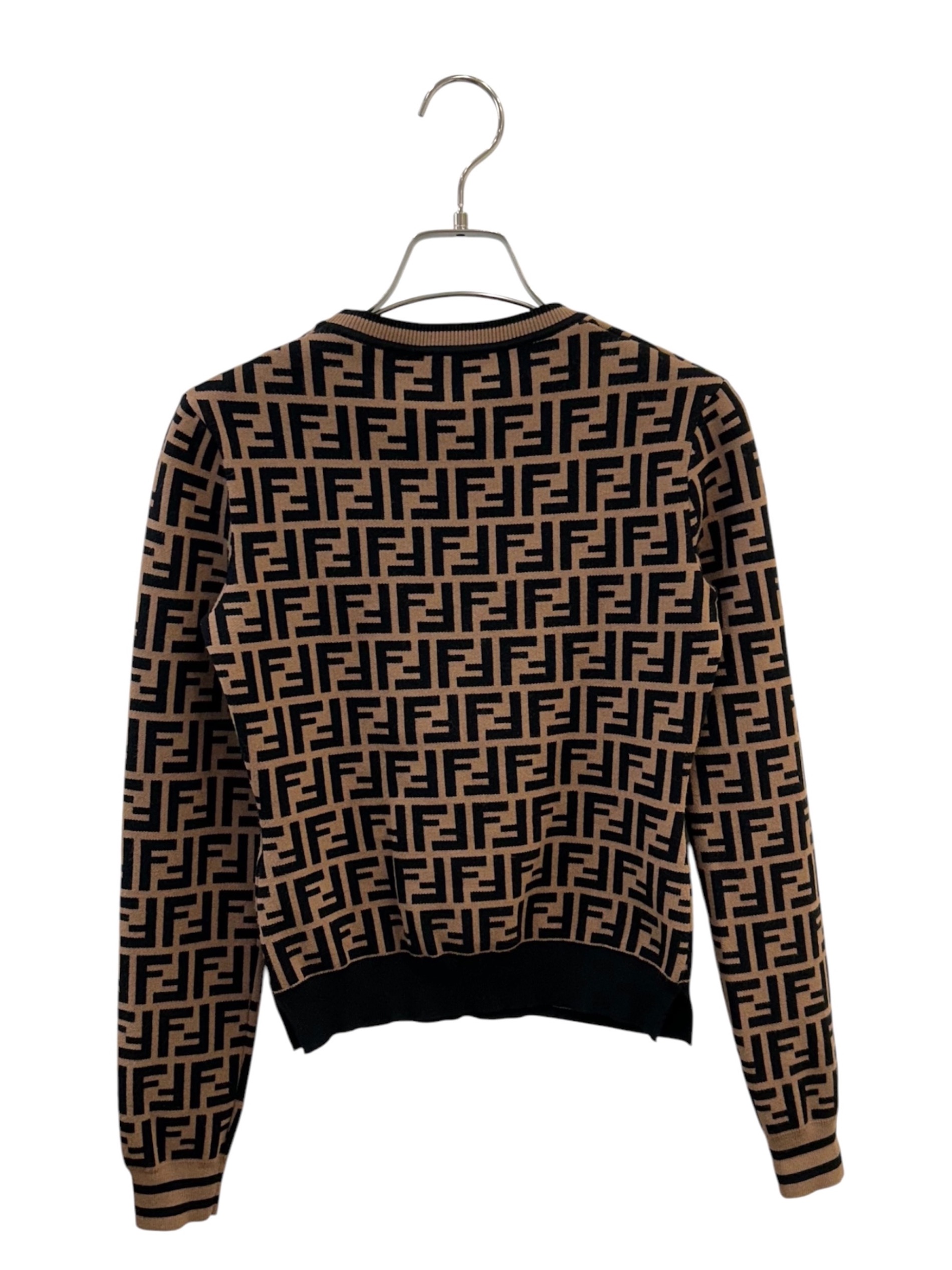 美品　FENDI ニットズッカ総柄 希少デザイン】FENDI ニット ズッカ 総柄 即完売モデル 入手困難